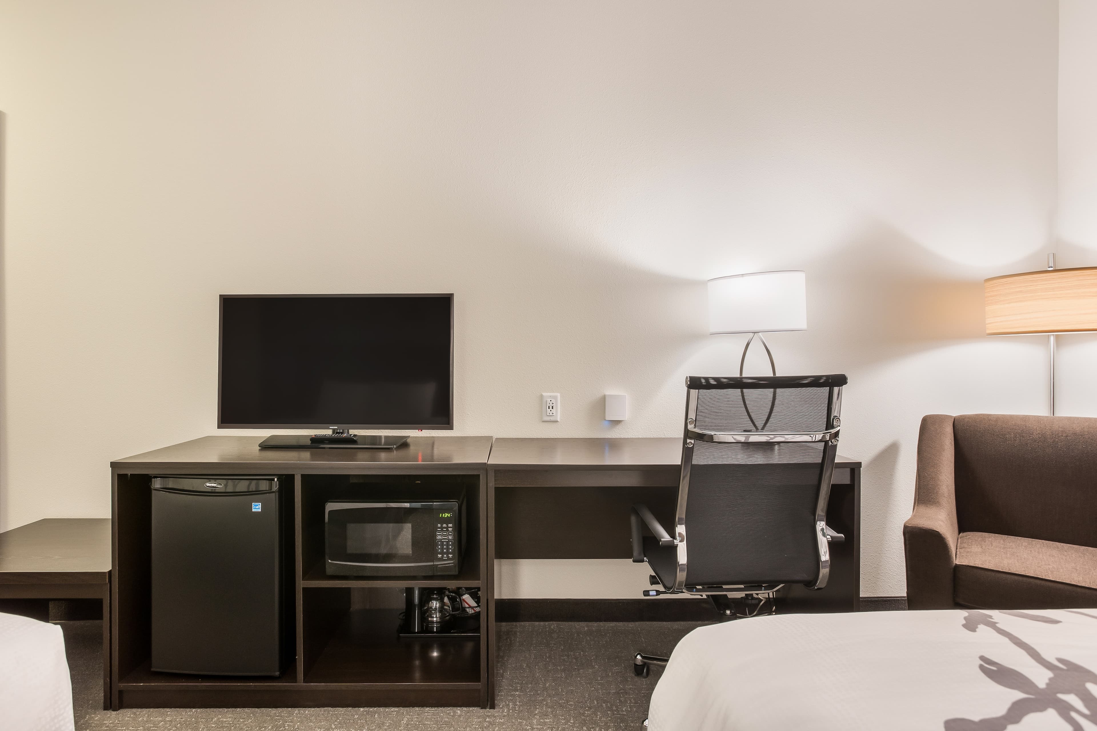 Sleep Inn & Suites Webb City — 36