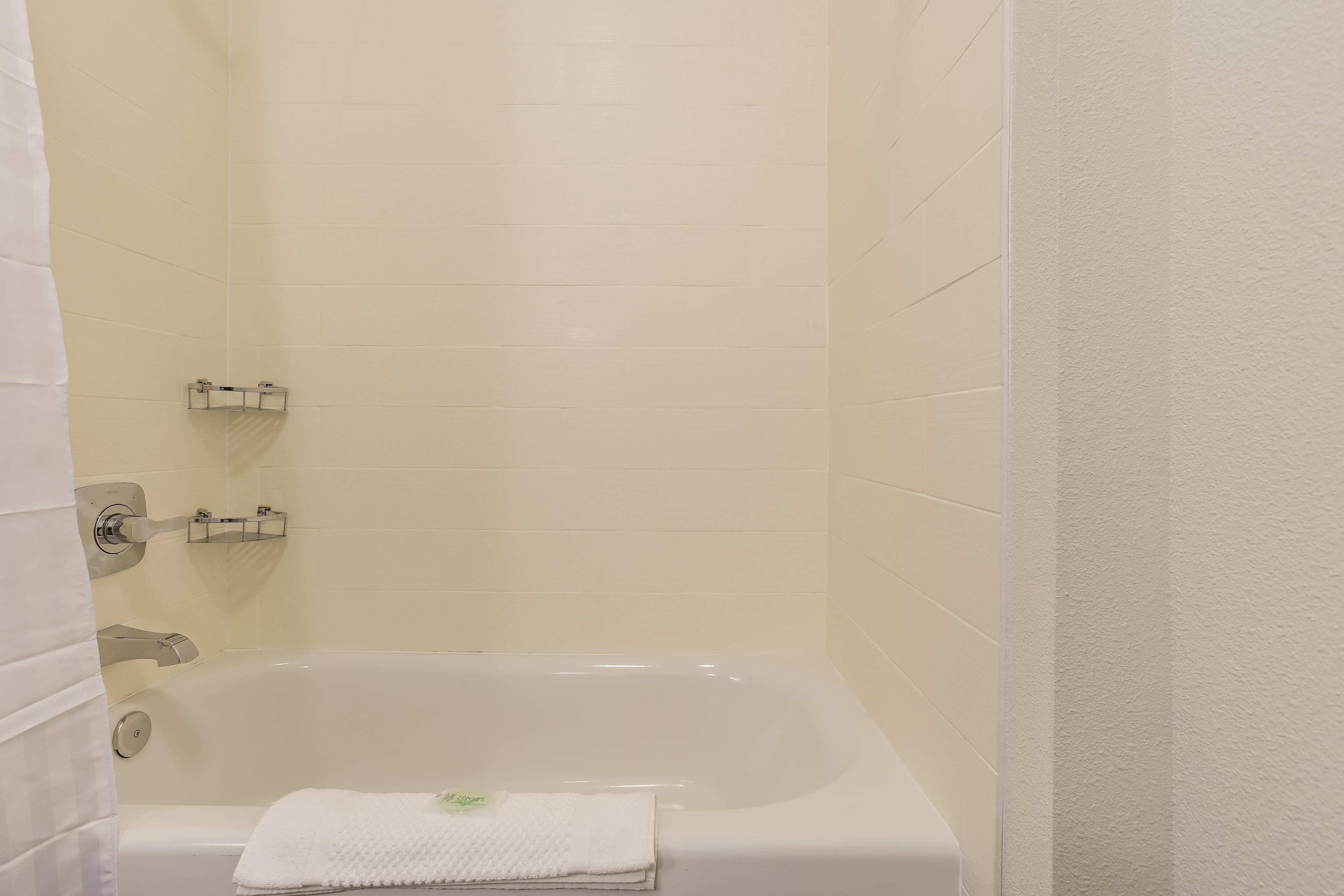 Sleep Inn & Suites Webb City — 10