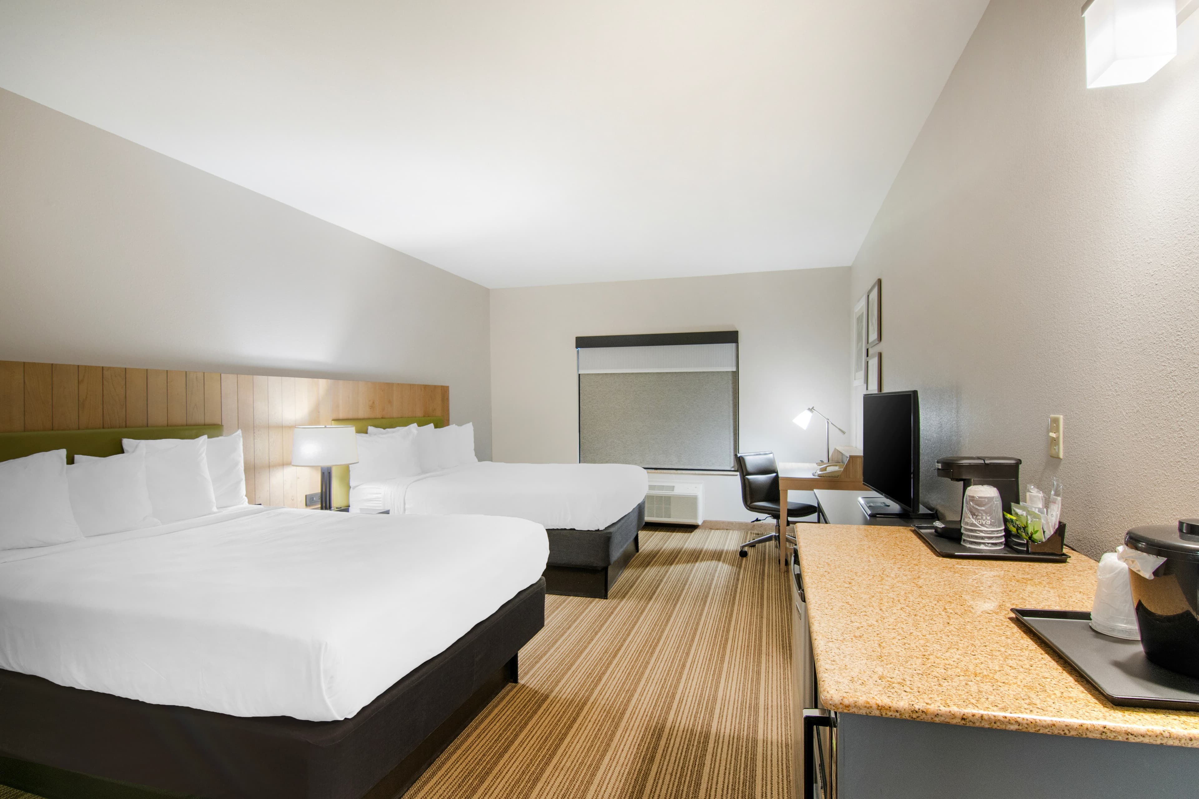 Country Inn & Suites by Radisson, Columbia, MO — 23