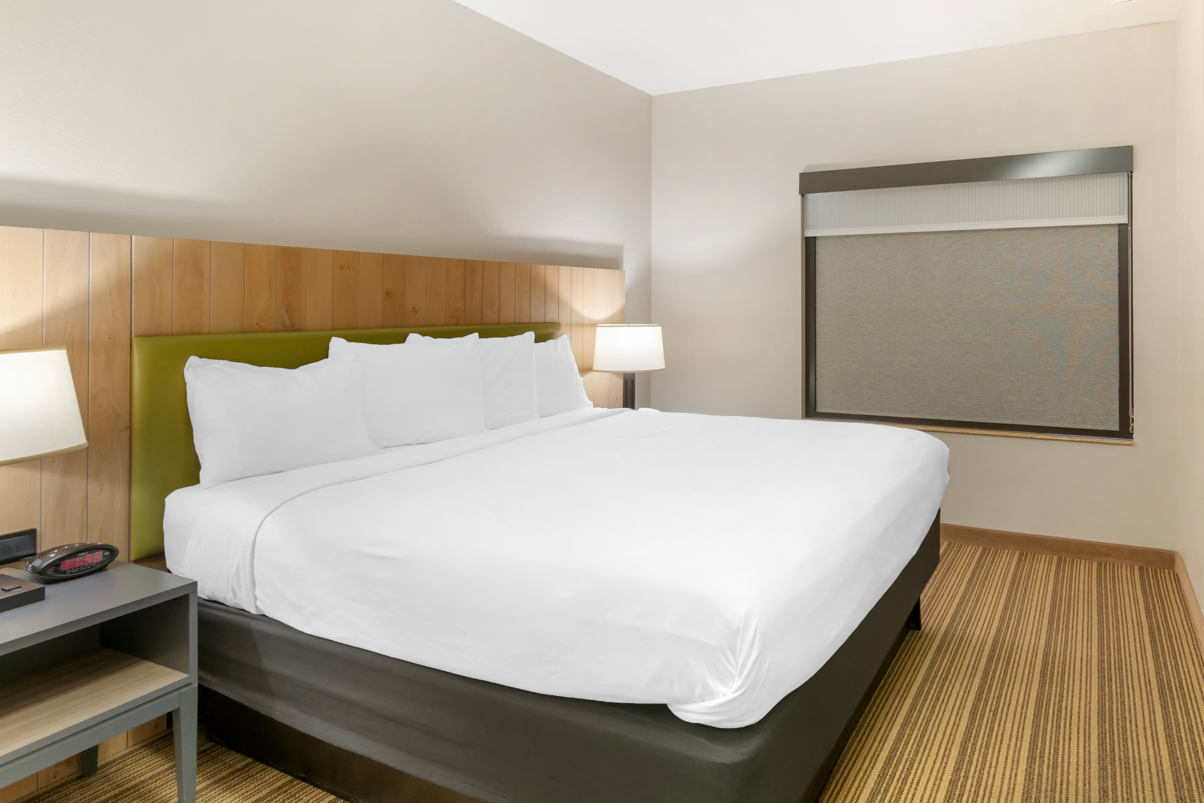 Country Inn & Suites by Radisson, Columbia, MO — 15