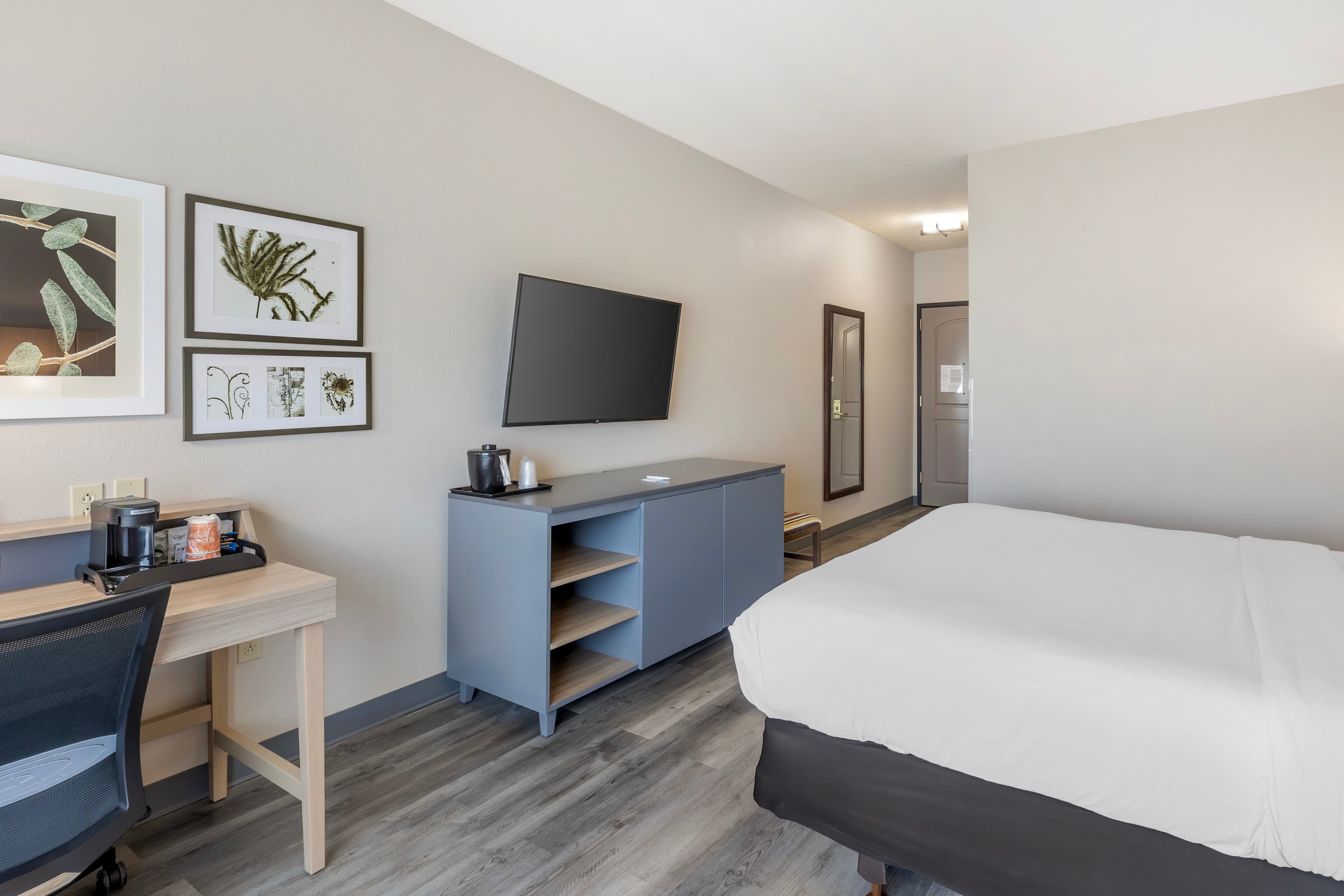 Country Inn & Suites by Radisson, St. Peters, MO — 12