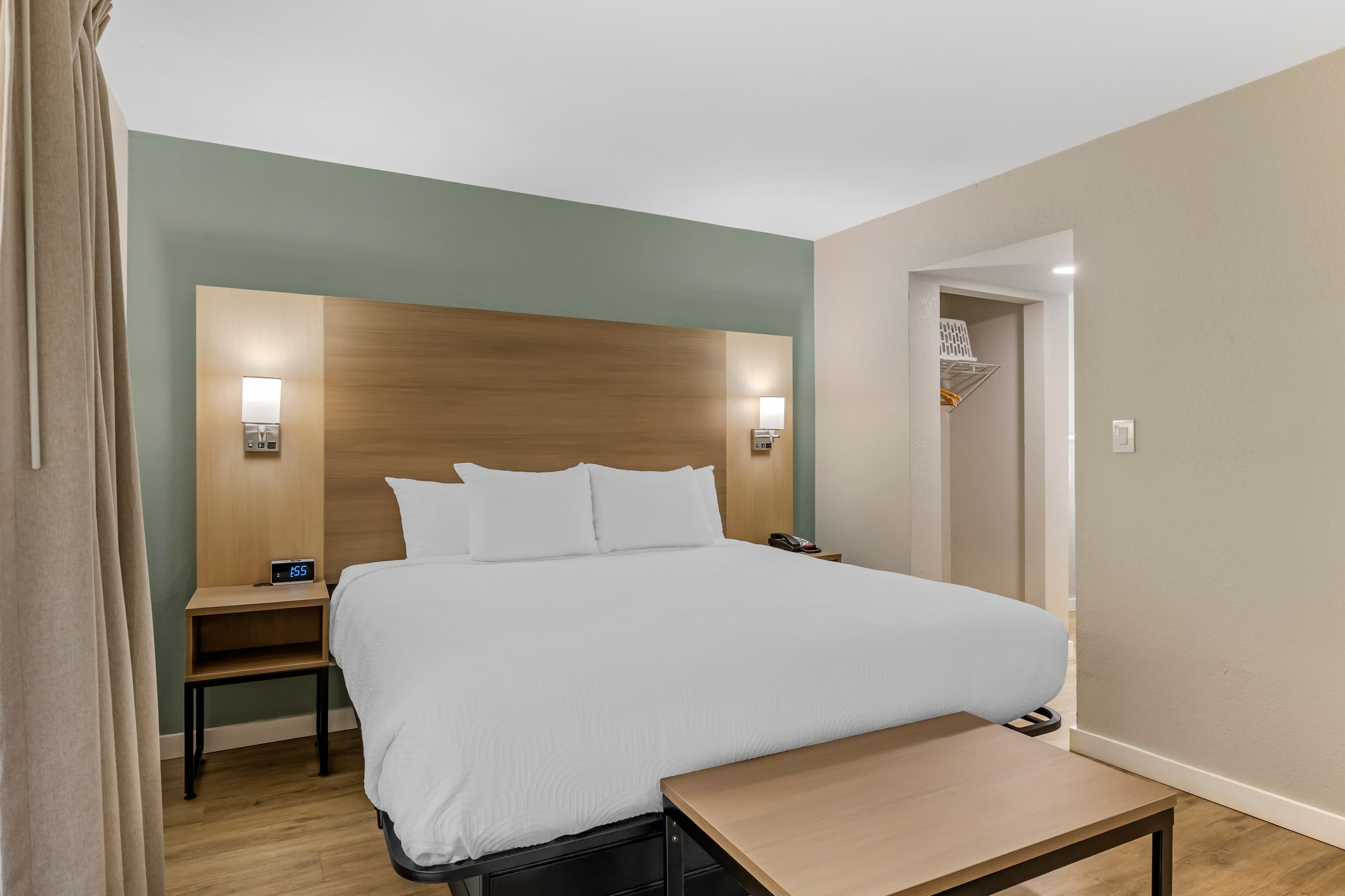 MainStay Suites Springfield South - Battlefield Rd — 10