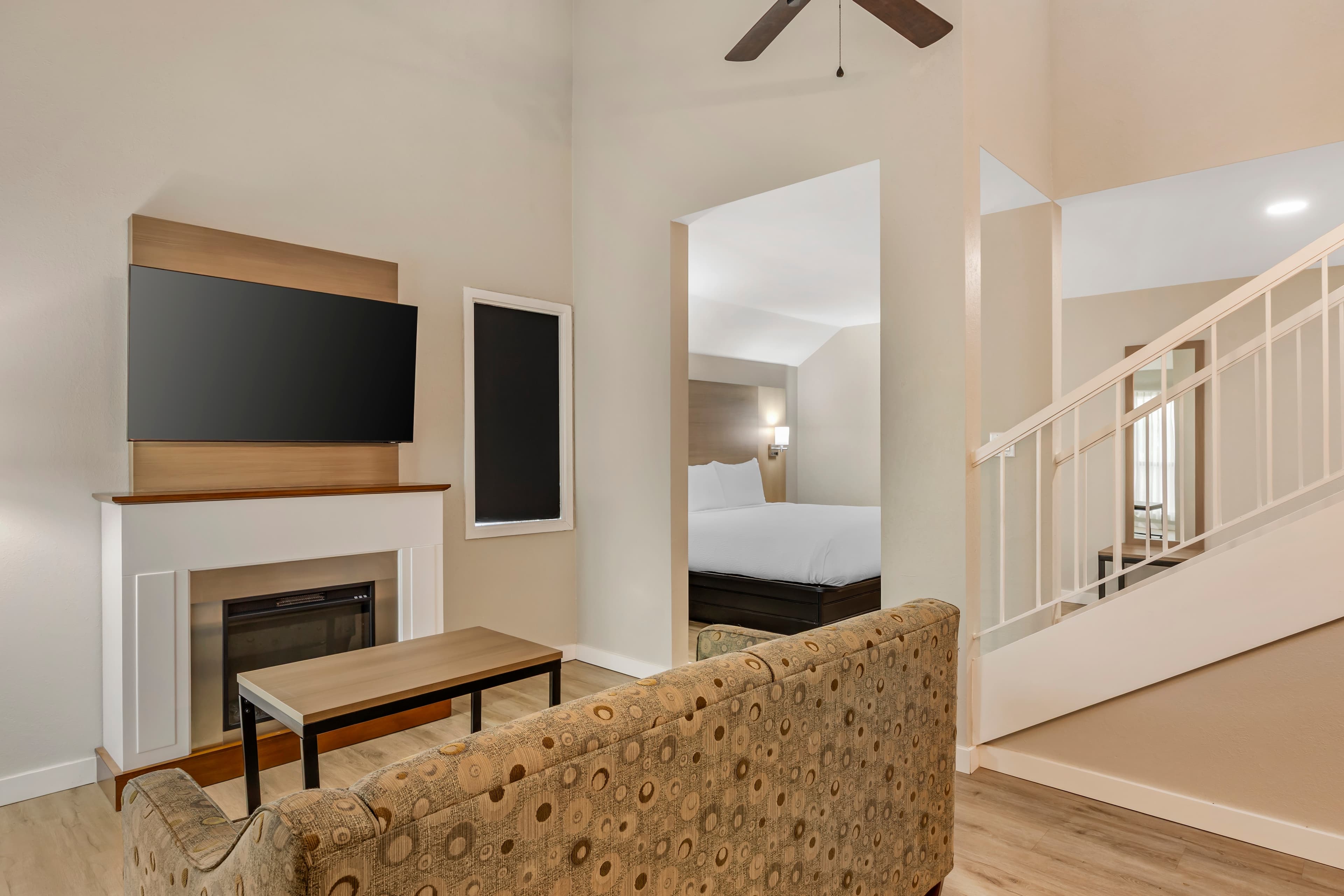MainStay Suites Springfield South - Battlefield Rd — 24