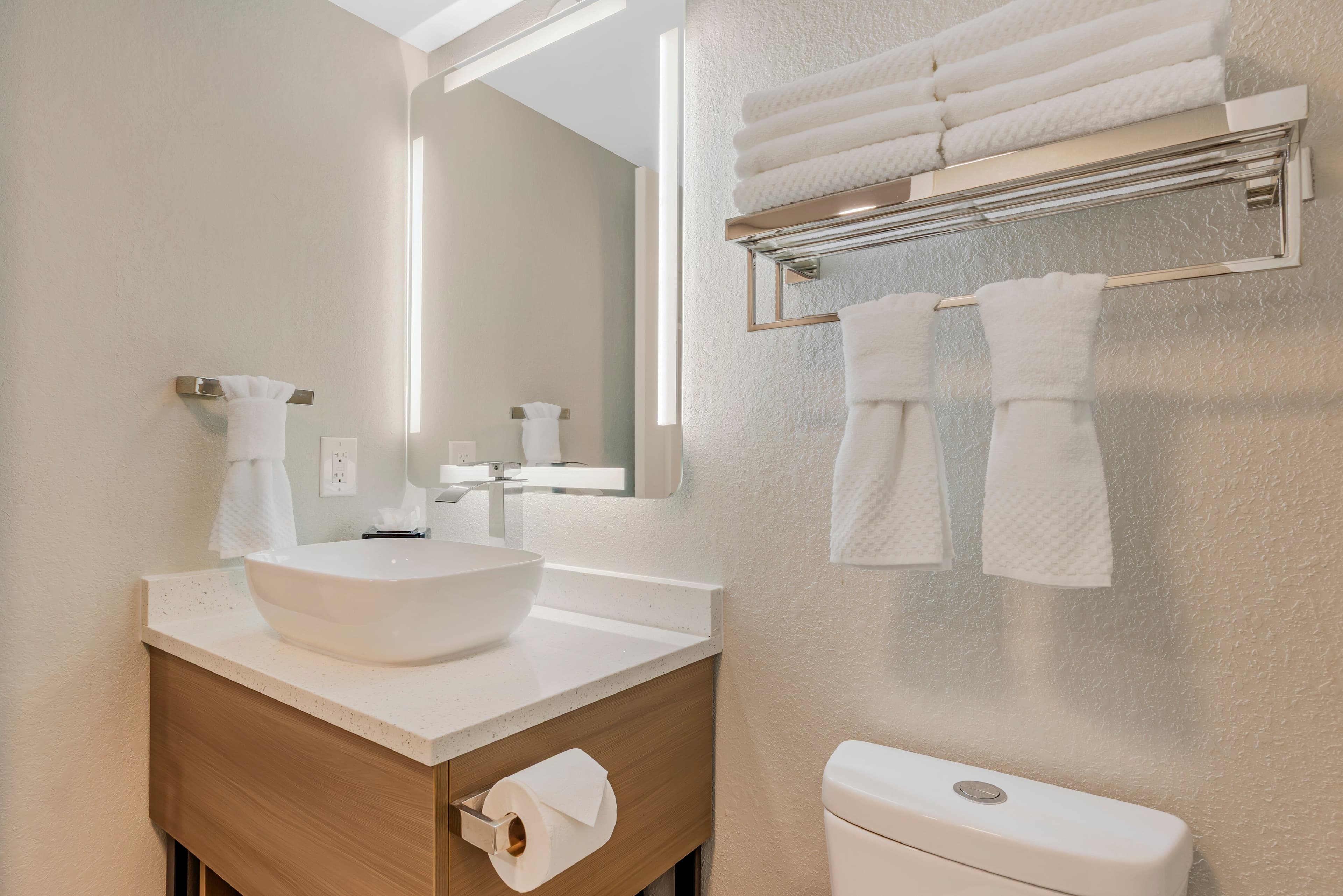 MainStay Suites Springfield South - Battlefield Rd — 25