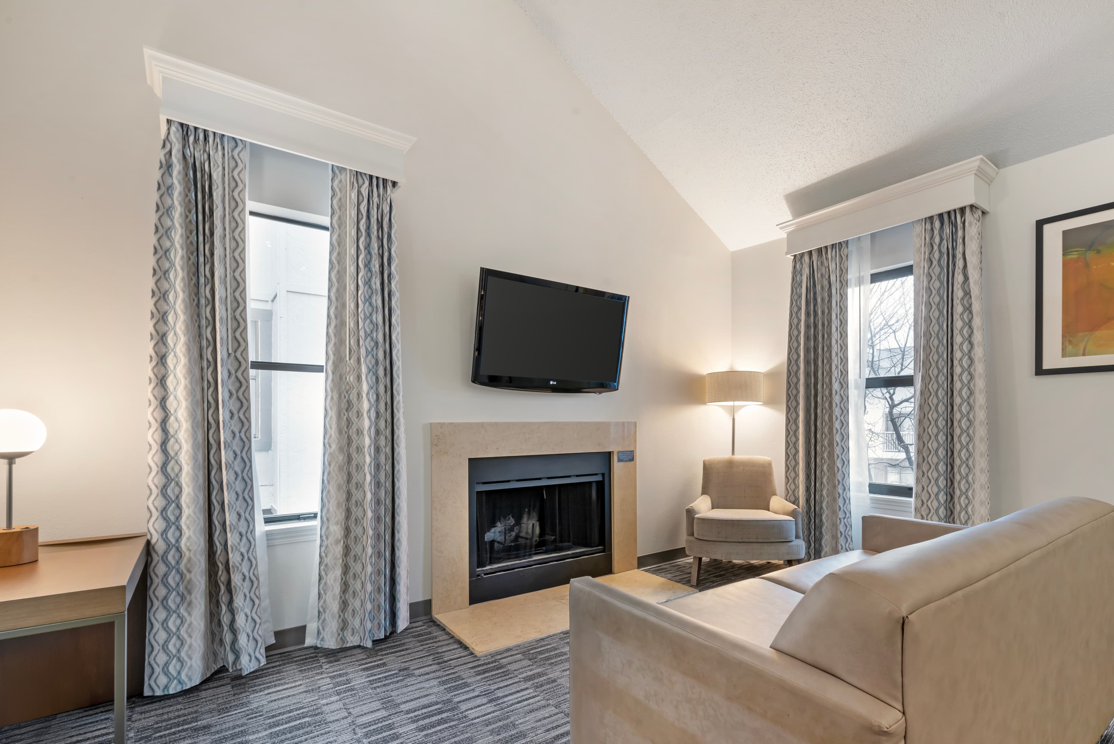 MainStay Suites St. Louis - Galleria — 25