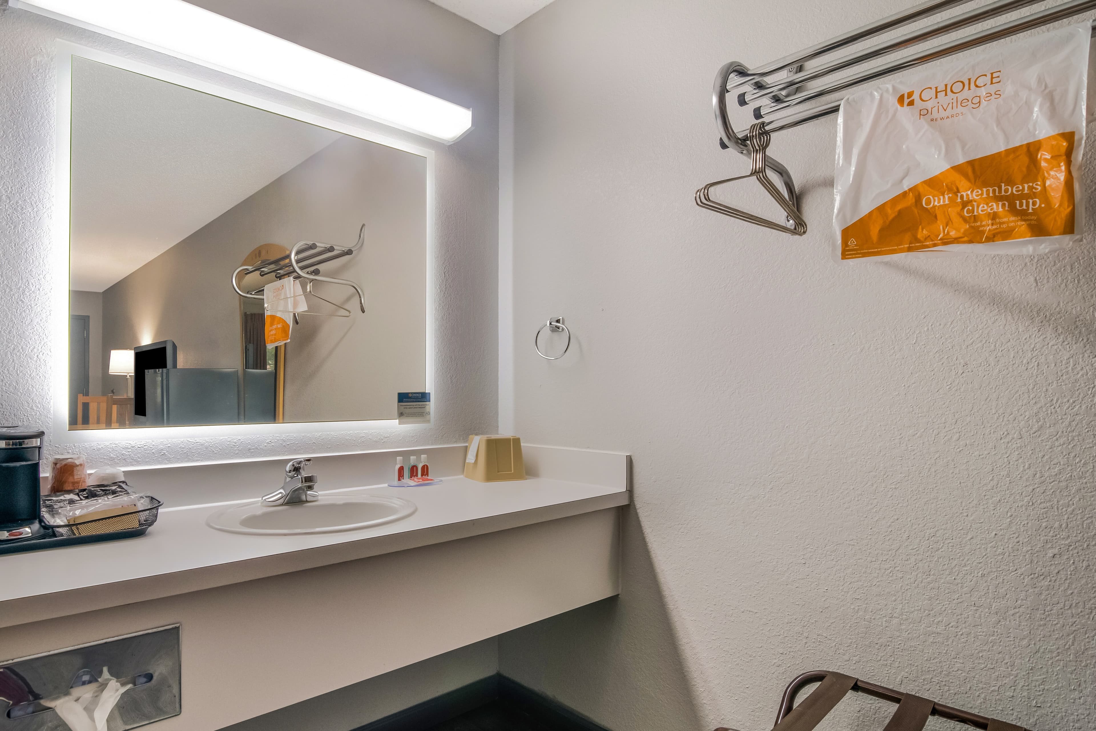 Econo Lodge Branson Theater District — 25