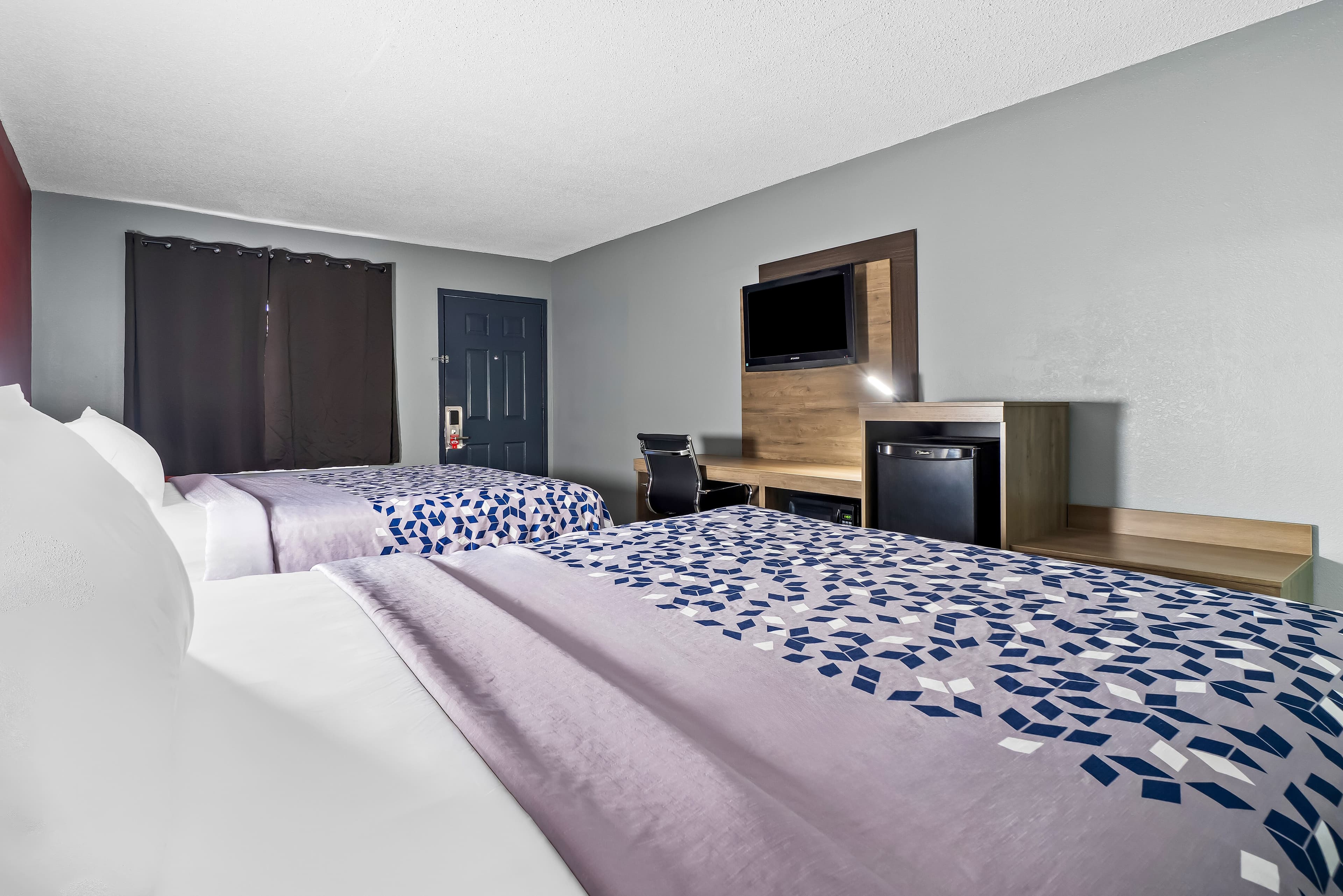 Econo Lodge Kennett — 9