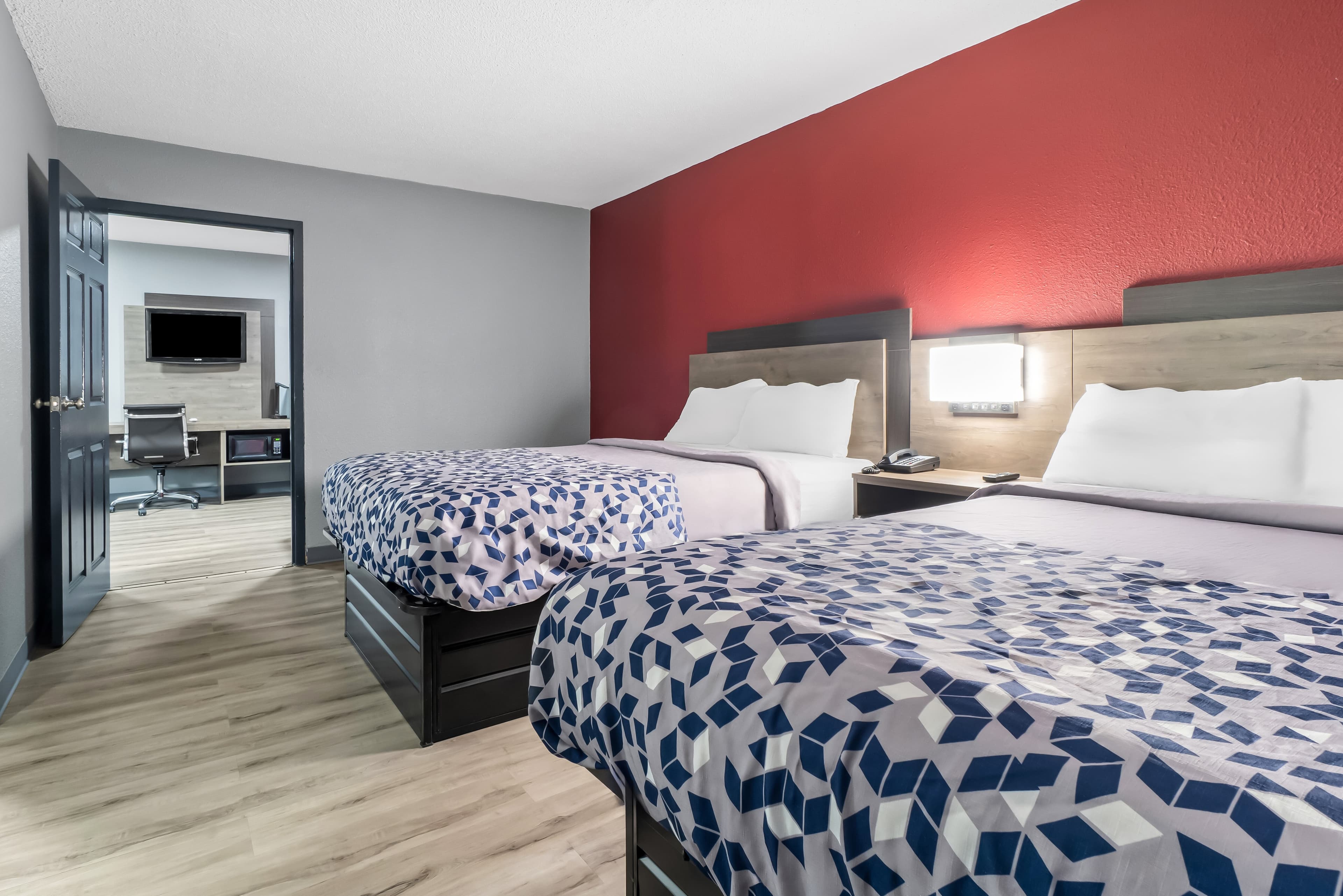 Econo Lodge Kennett — 46
