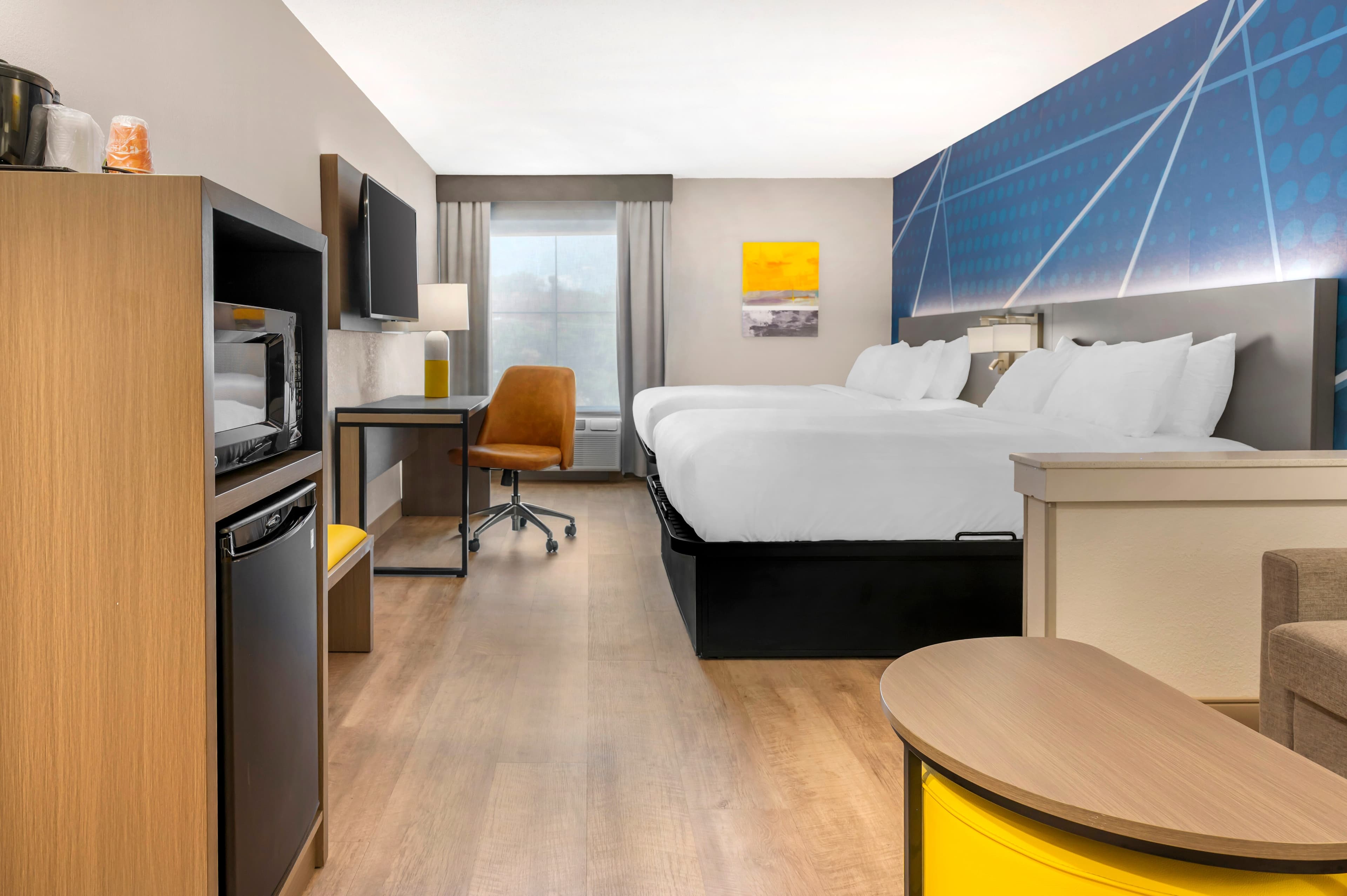 Comfort Inn & Suites Saint Louis Lafayette Square — 16