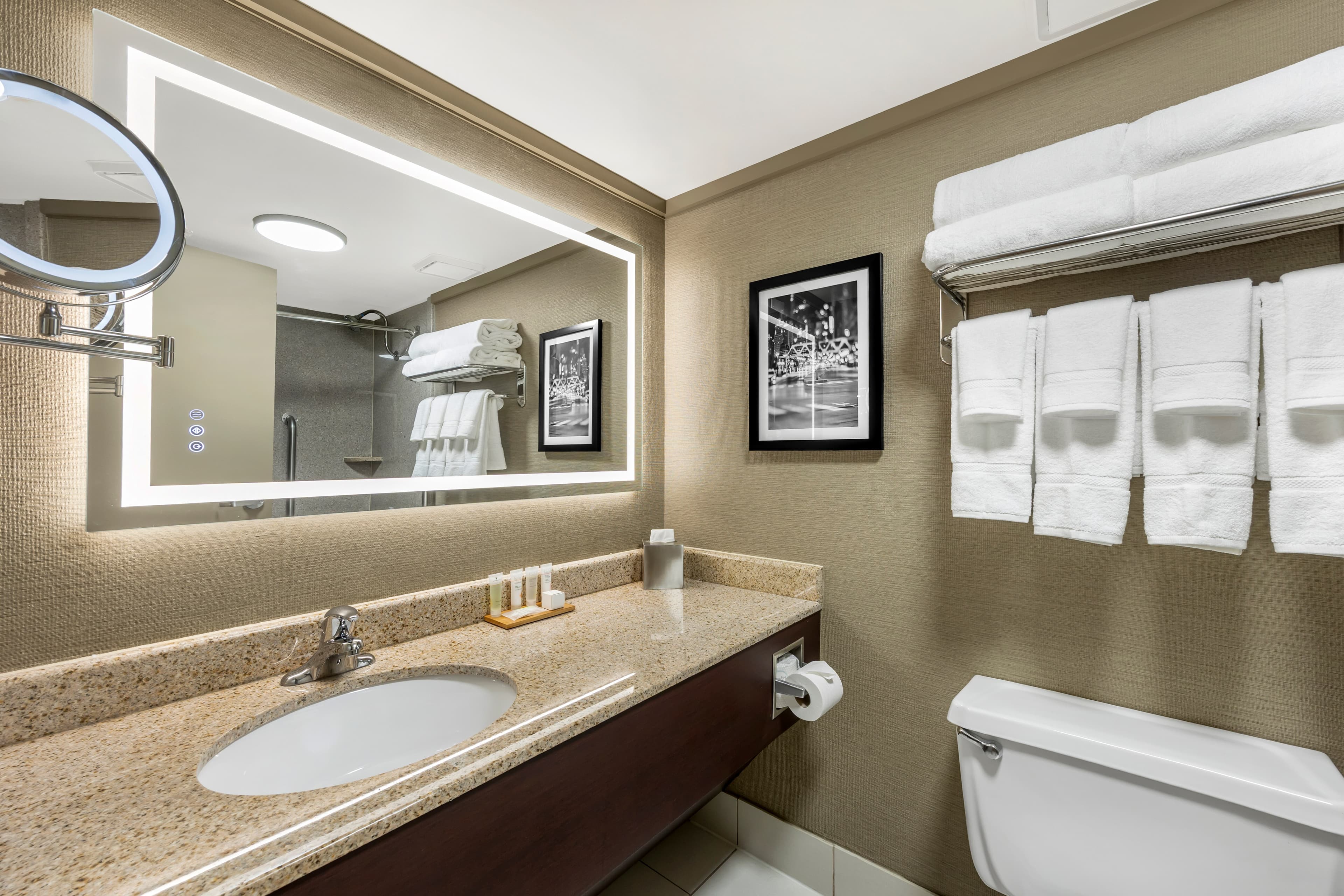 Radisson Hotel St. Louis Downtown Convention Center — 16