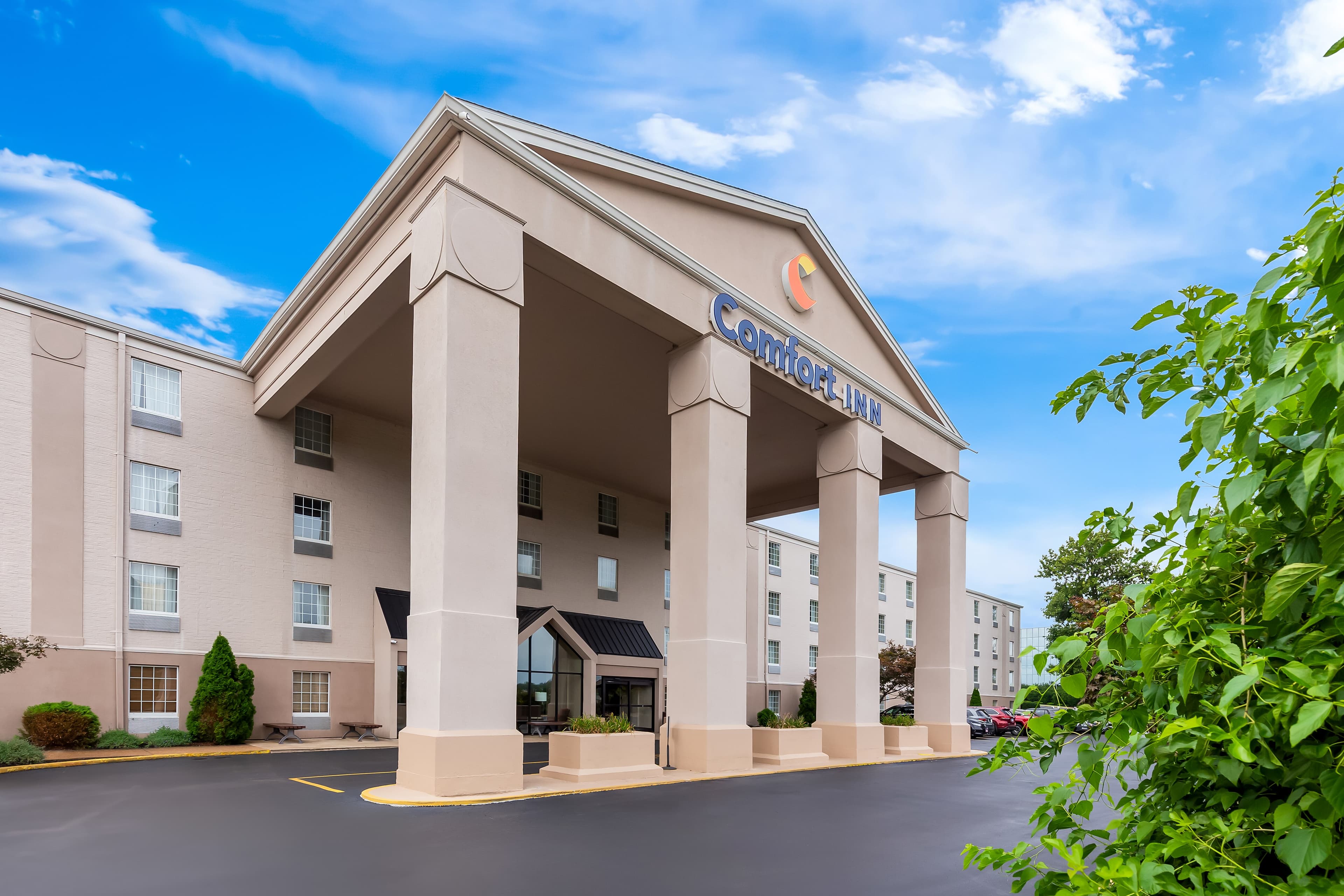 Comfort Inn St. Louis - Westport Event Center - Image 1
