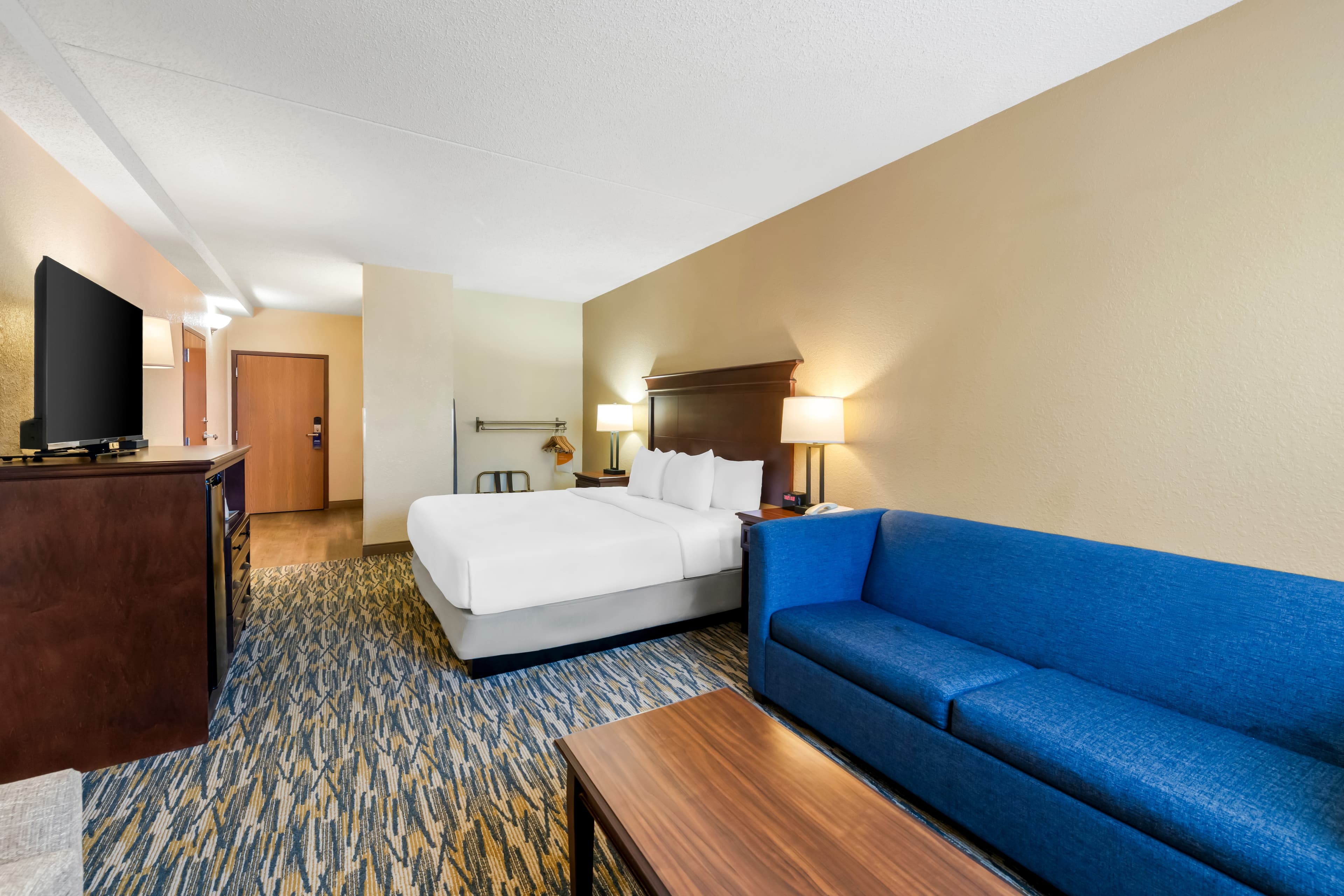 Comfort Inn & Suites Branson Meadows — 26