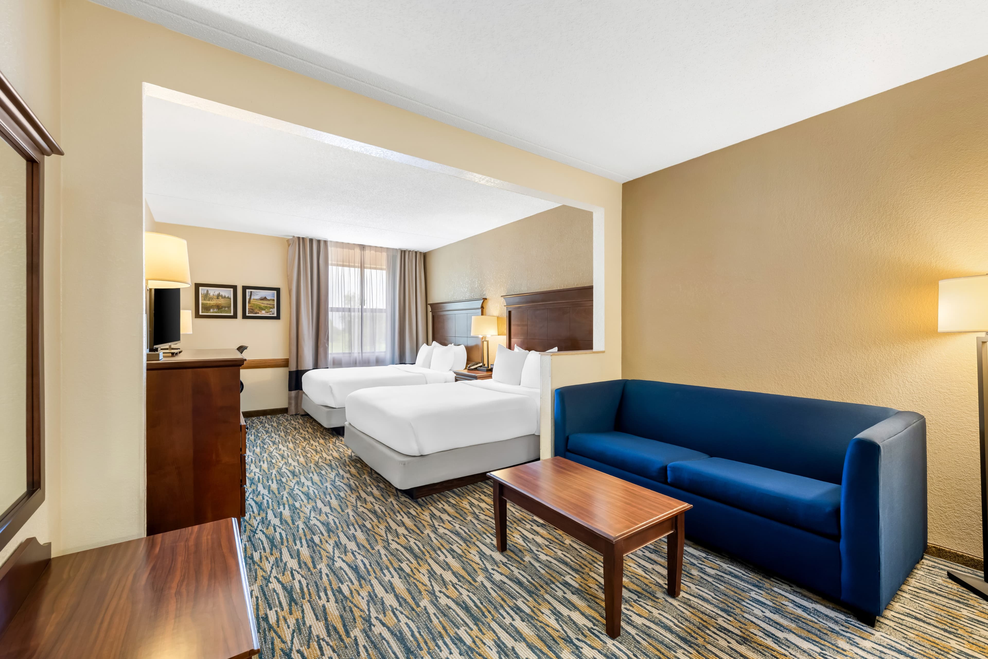 Comfort Inn & Suites Branson Meadows — 27