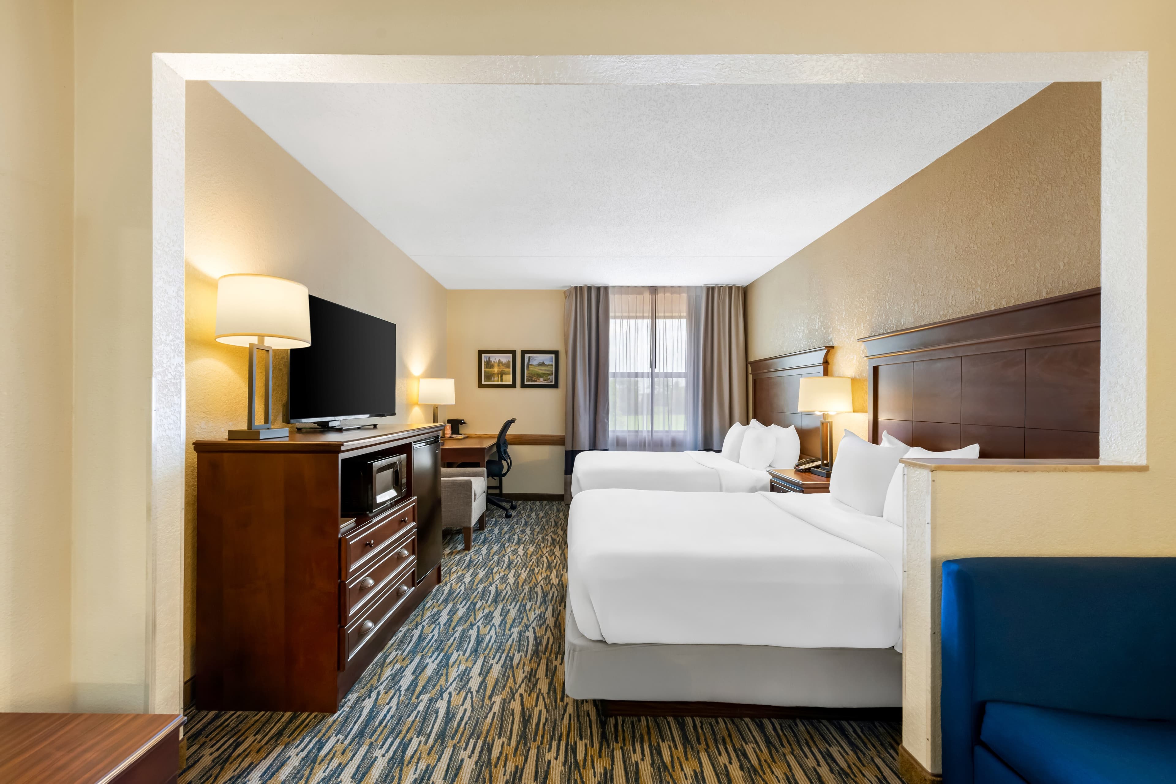 Comfort Inn & Suites Branson Meadows — 28