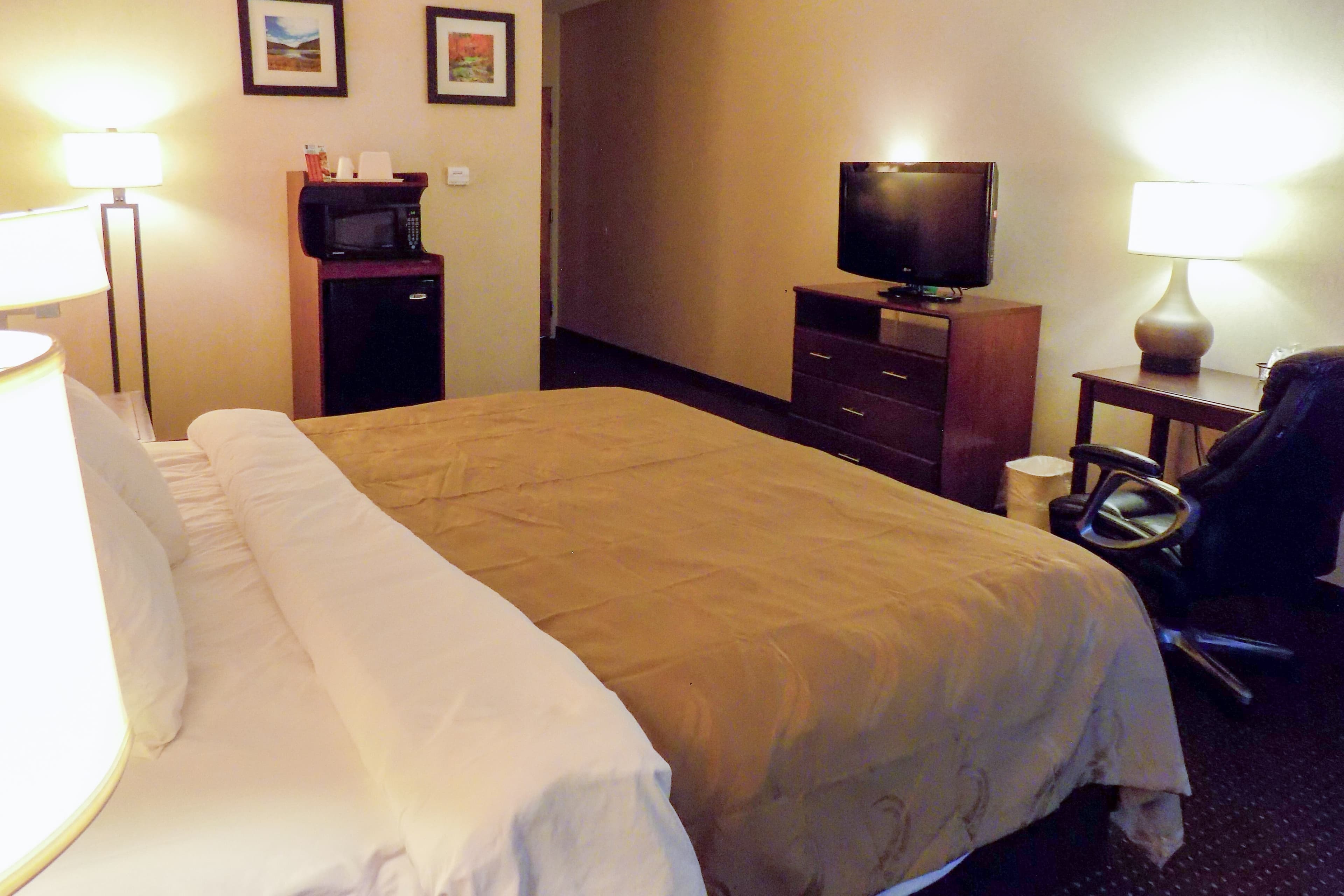 Quality Inn Kingdom City I-70 - Image 4