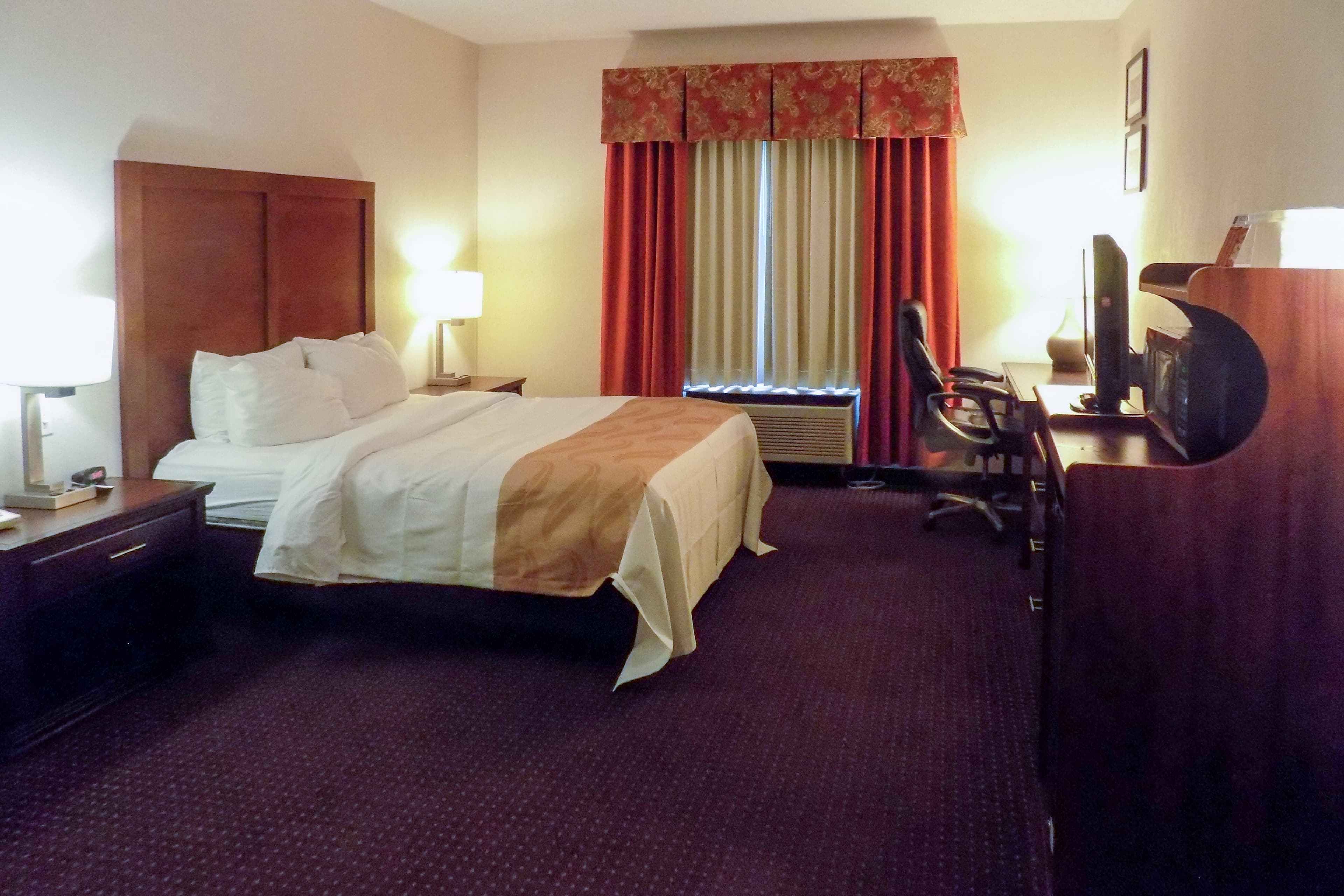 Quality Inn Kingdom City I-70 — 7