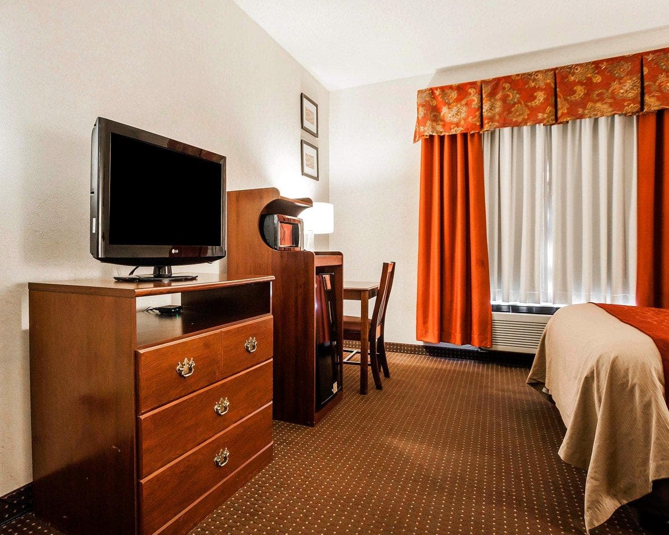 Quality Inn Kingdom City I-70 — 18