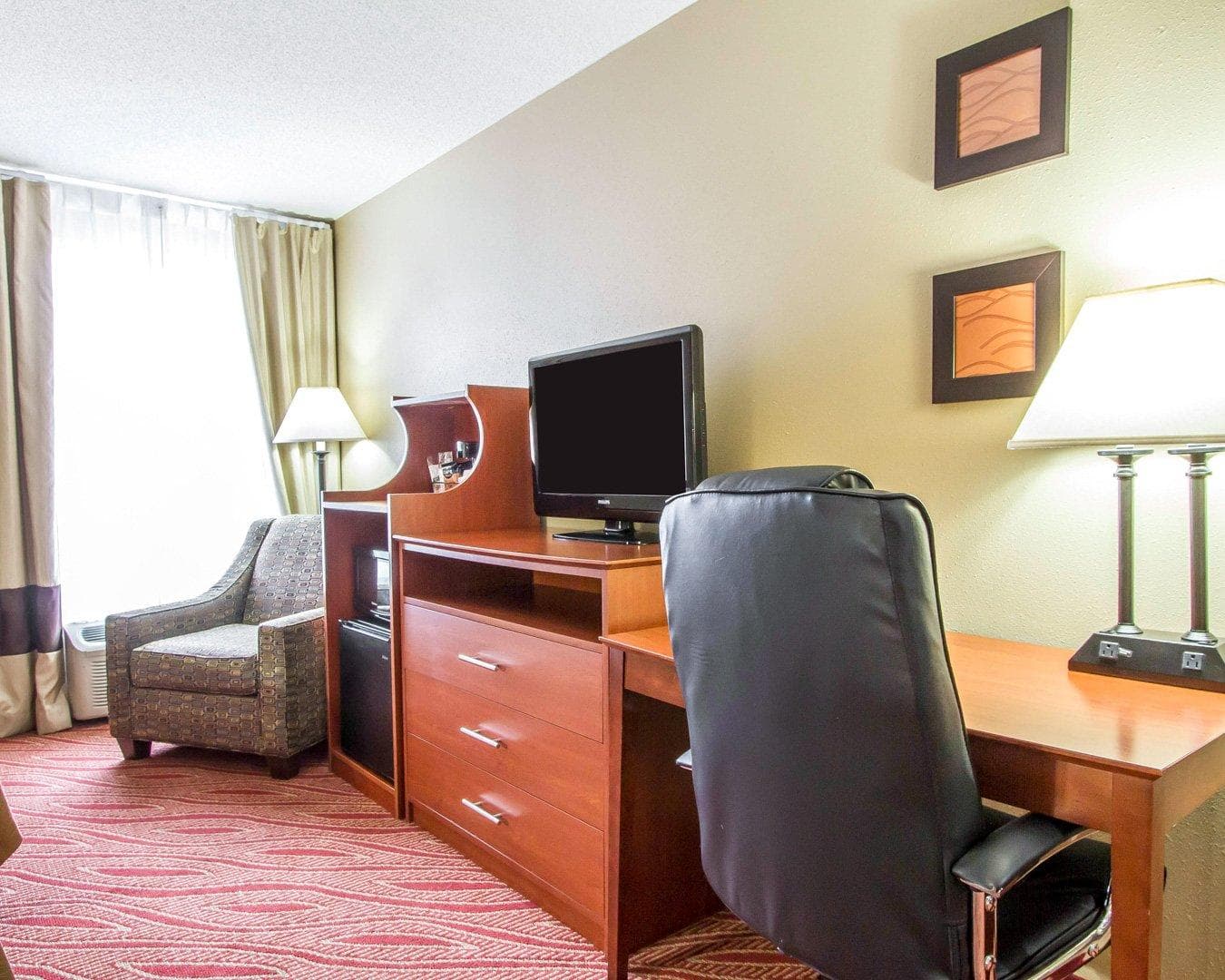 Comfort Inn Poplar Bluff North — 19