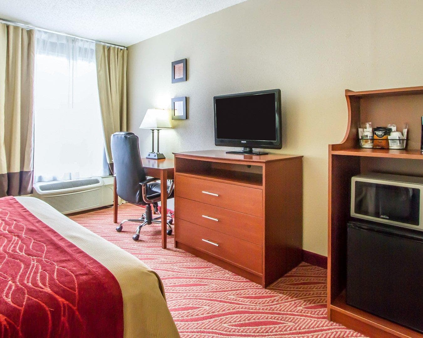 Comfort Inn Poplar Bluff North - Image 3