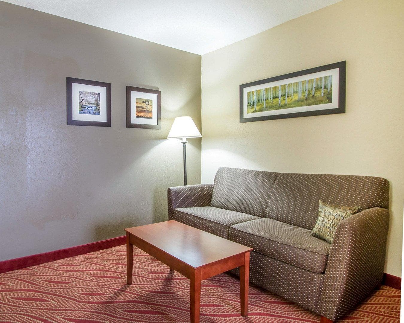 Comfort Inn Poplar Bluff North — 27