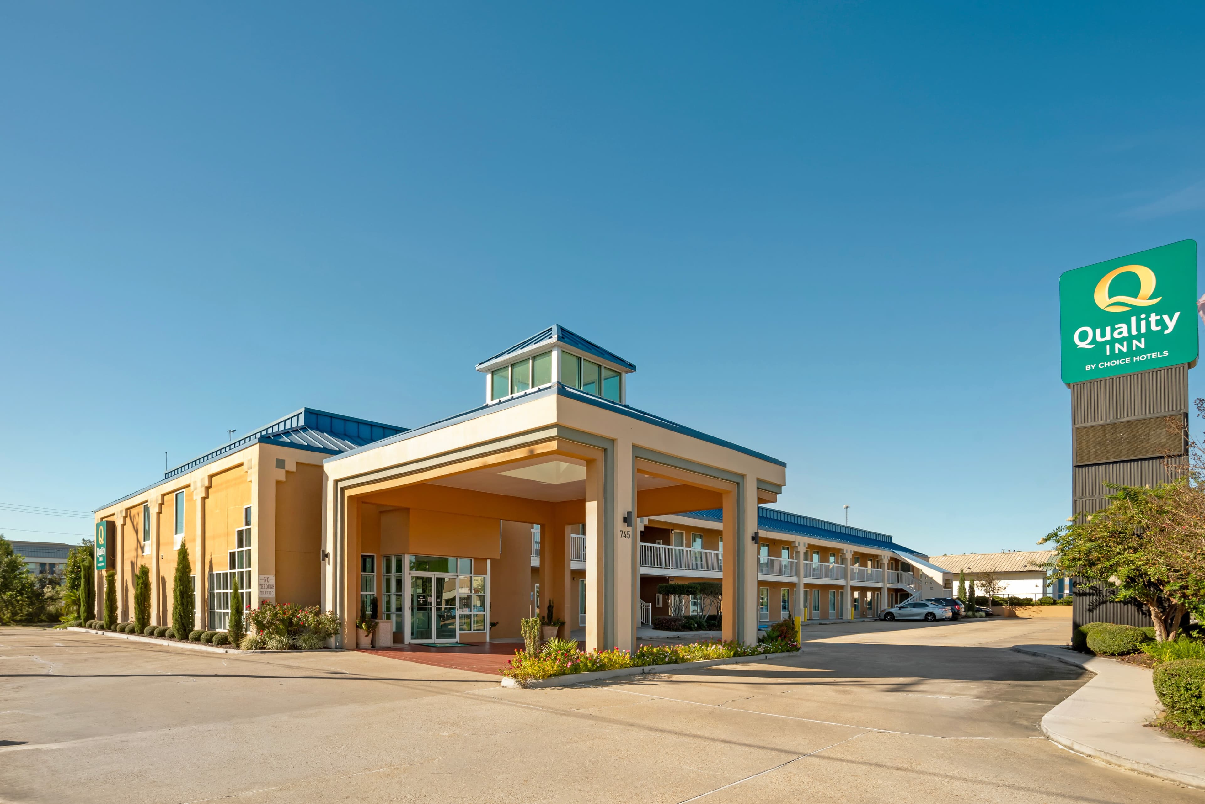 Quality Inn Brookhaven - Image 1