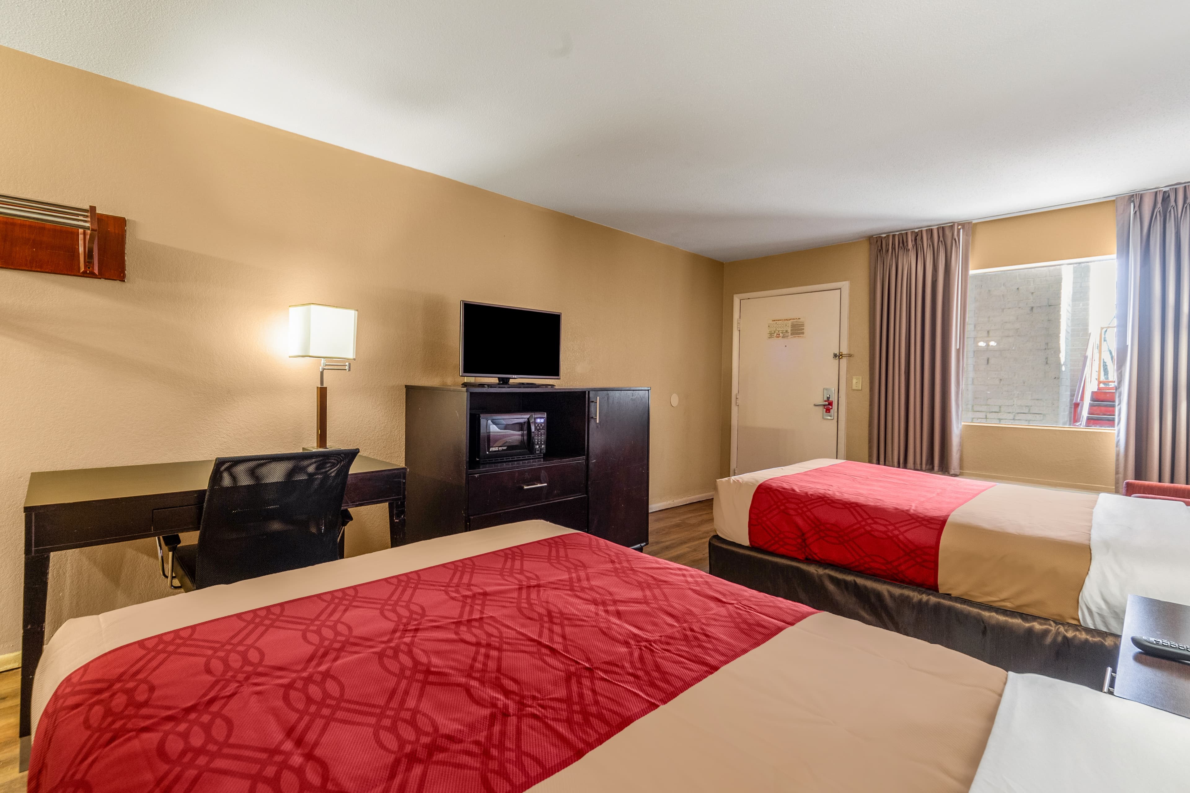 Econo Lodge Meridian South - Image 3