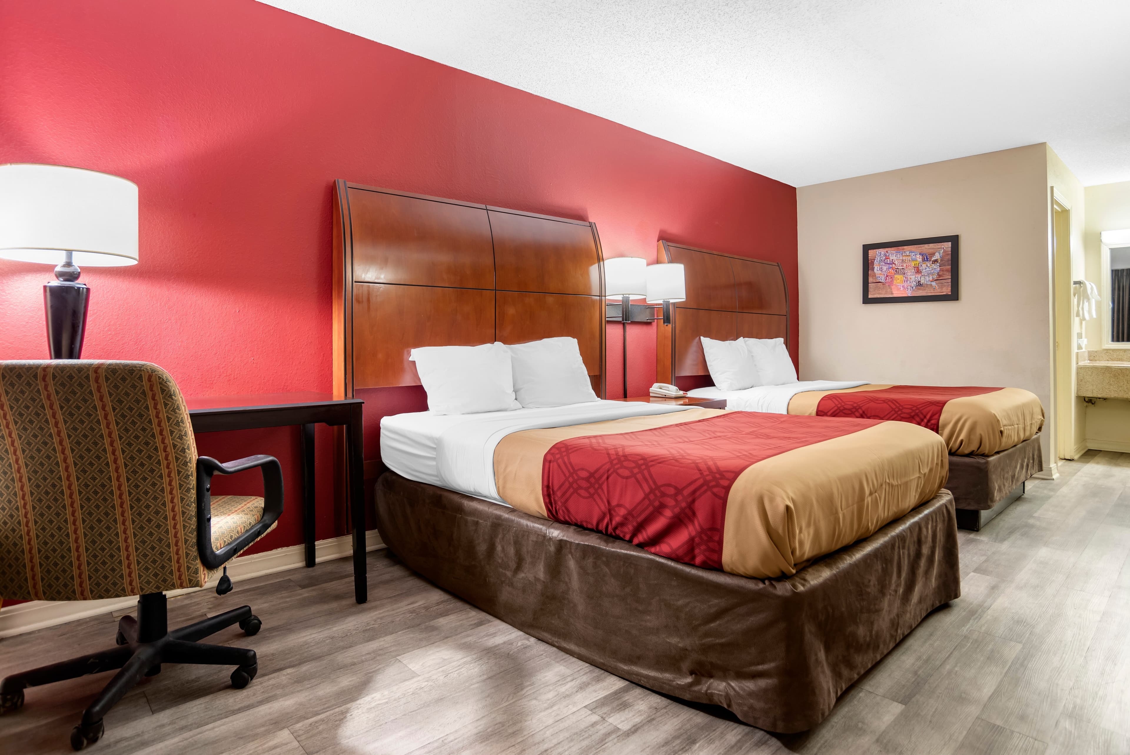 Econo Lodge Pearl - Jackson - Image 3