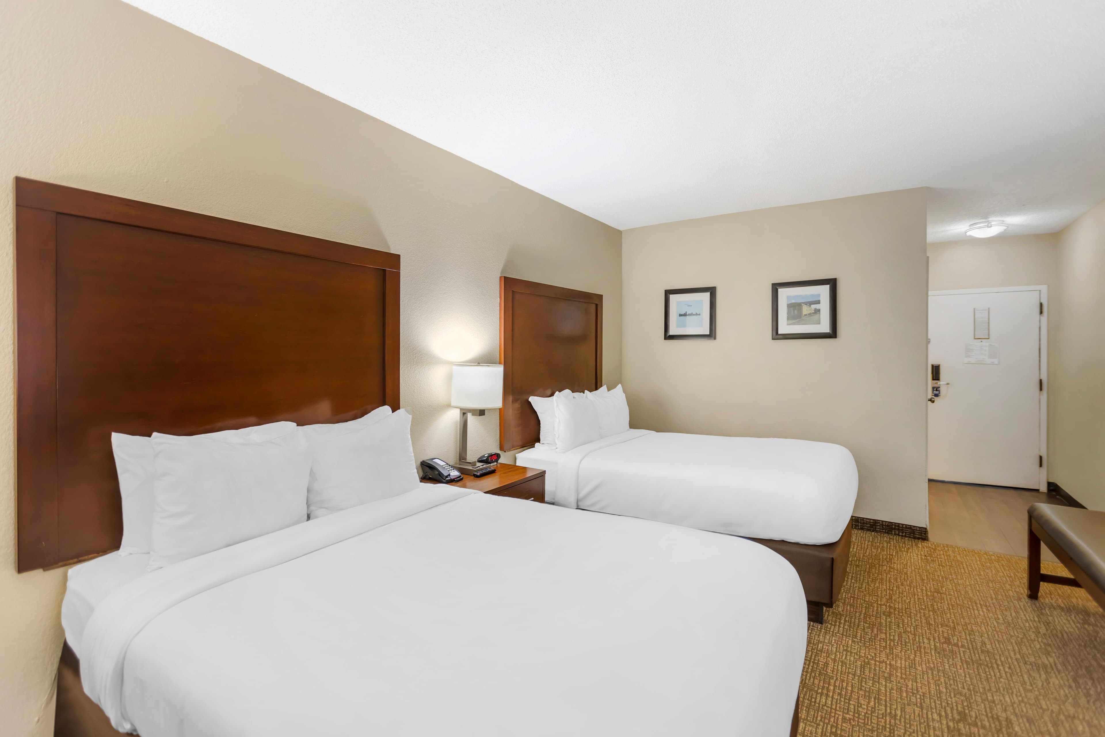 Comfort Inn Meridian - Bonita Lakes — 19