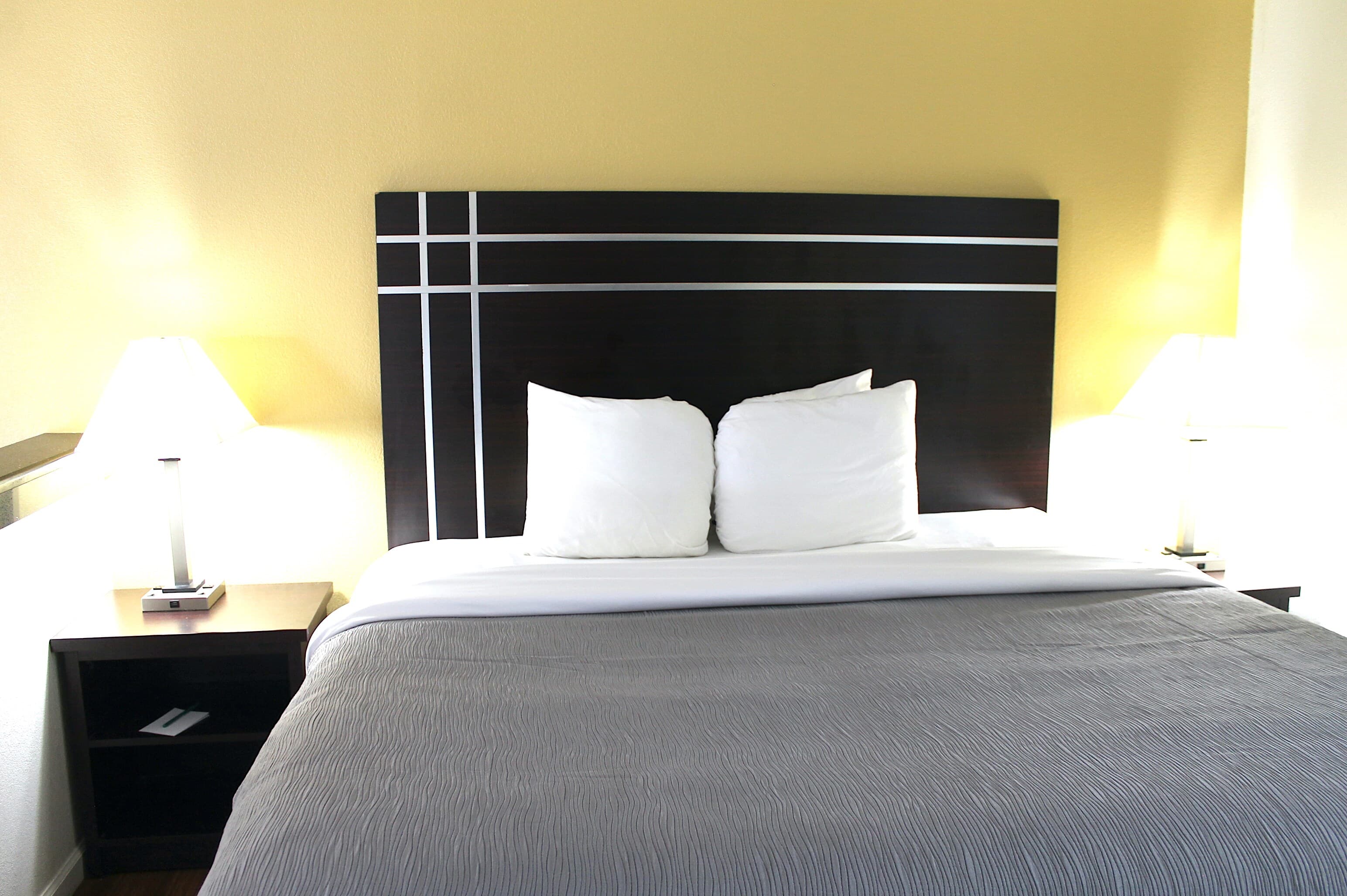 Quality Inn McComb — 11