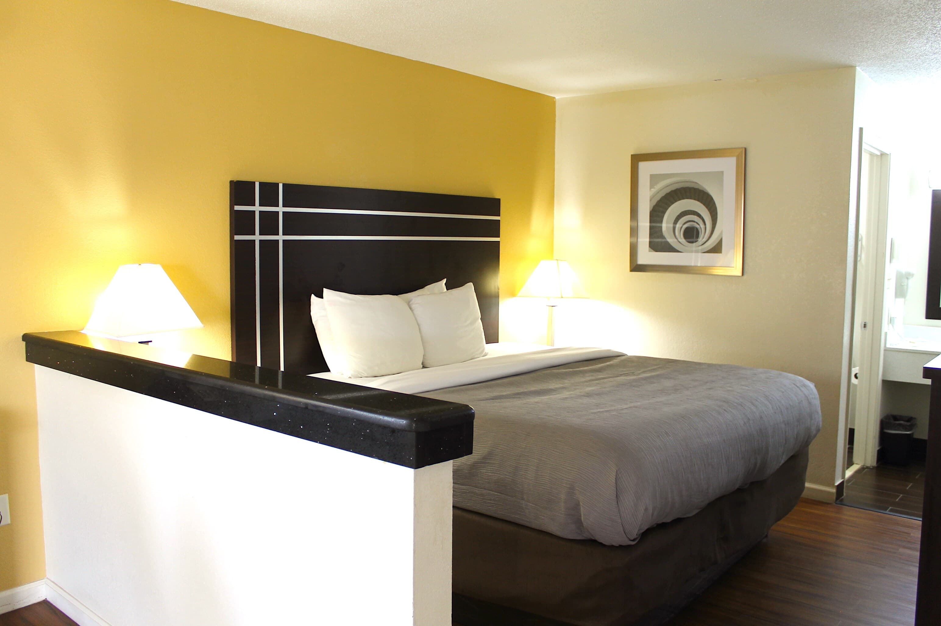Quality Inn McComb — 12