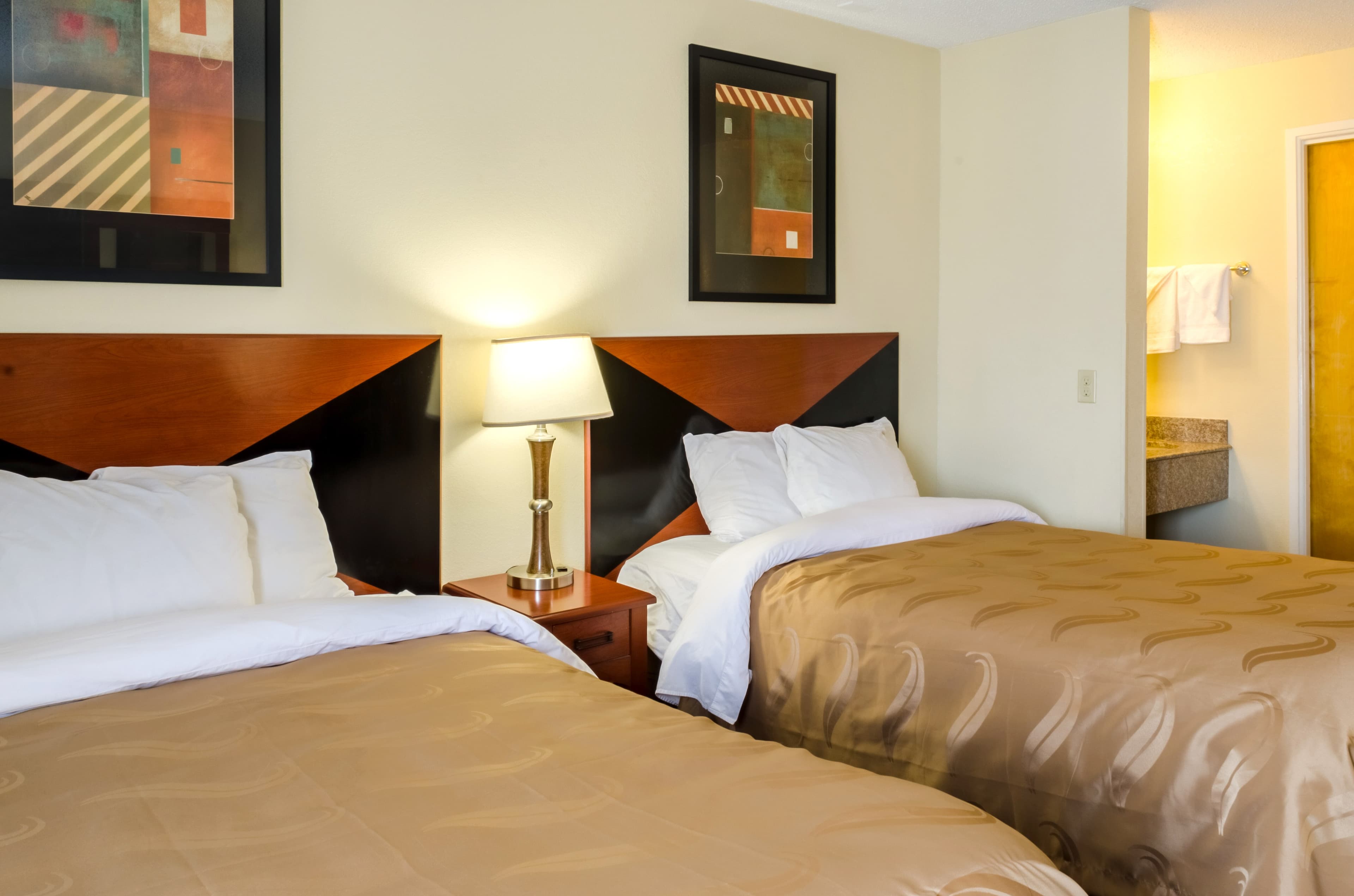 Quality Inn Meridian - Image 2