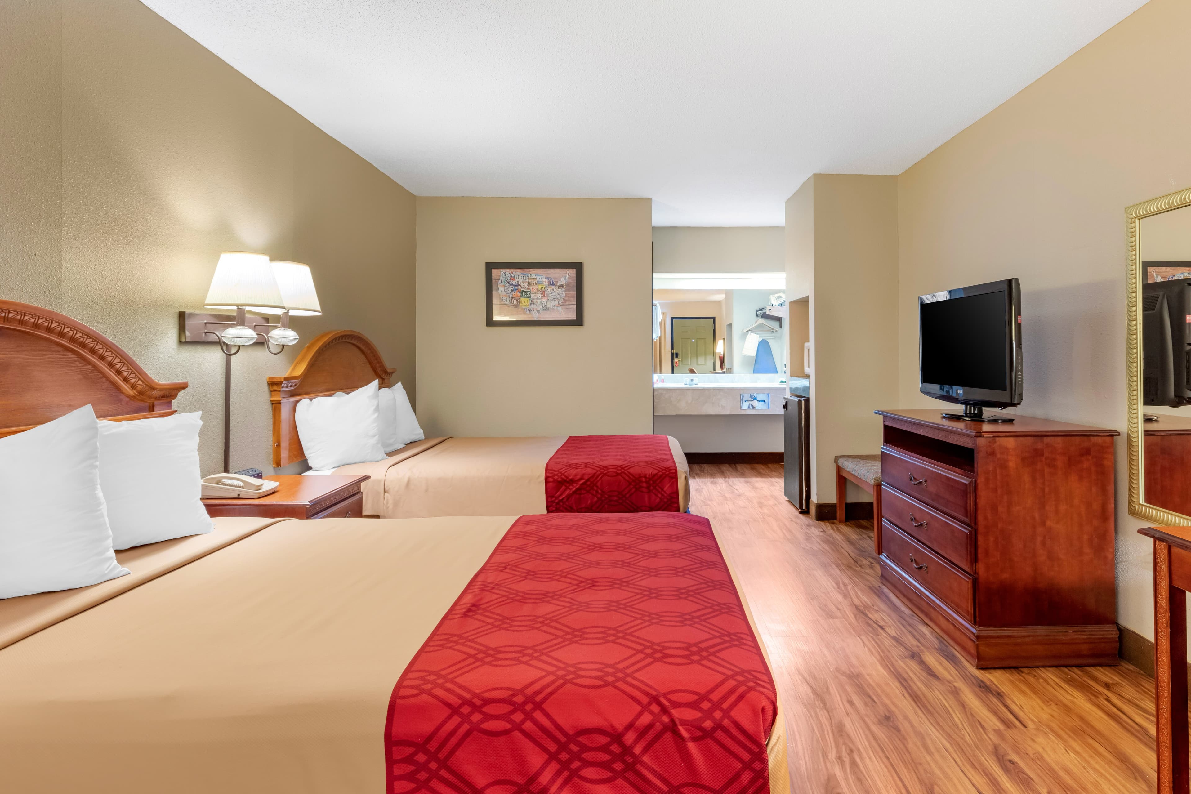Econo Lodge Greenville - Image 3
