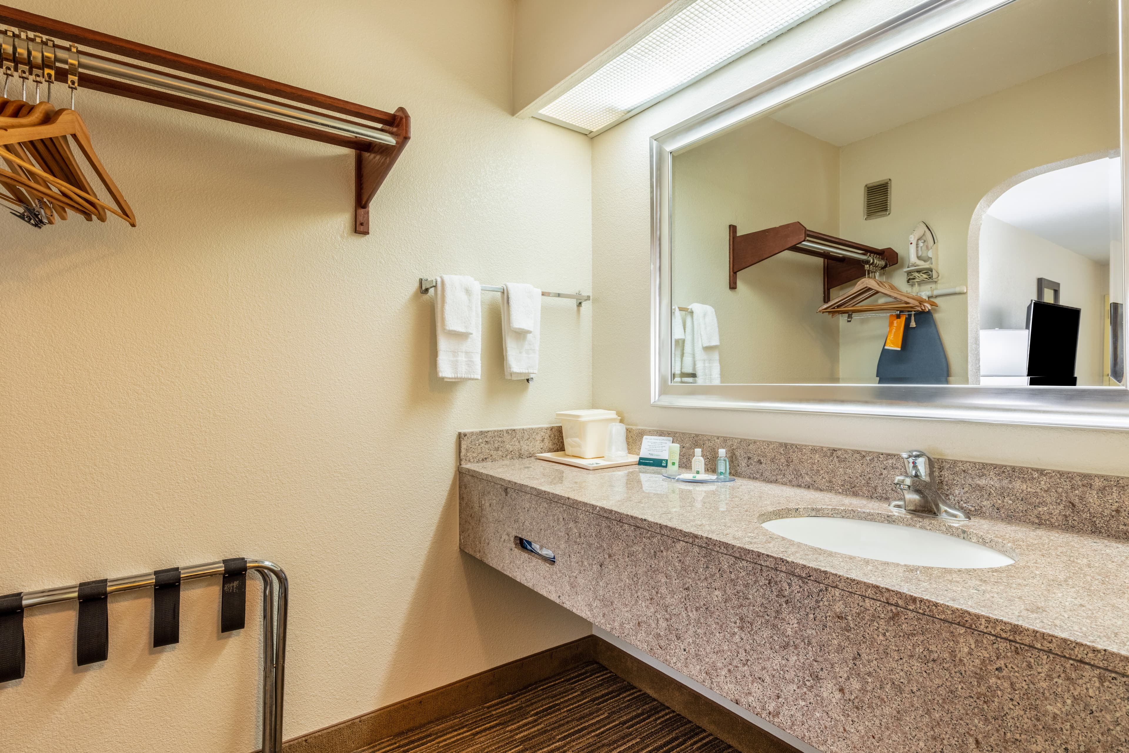Quality Inn Southaven - Memphis South - Image 3