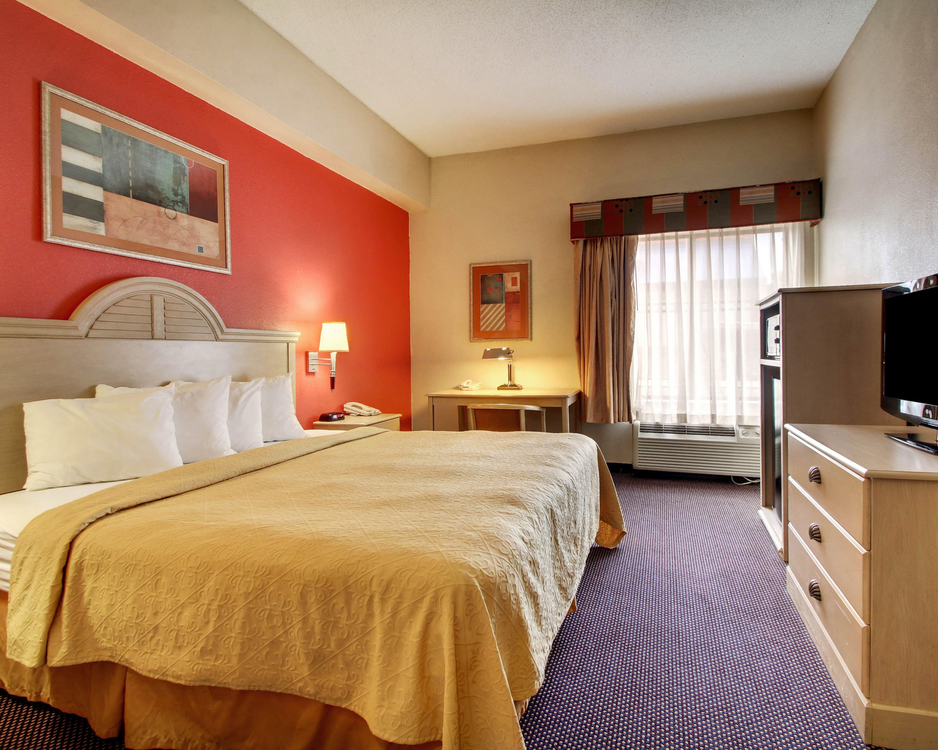 Quality Inn & Suites Hattiesburg North - Image 2