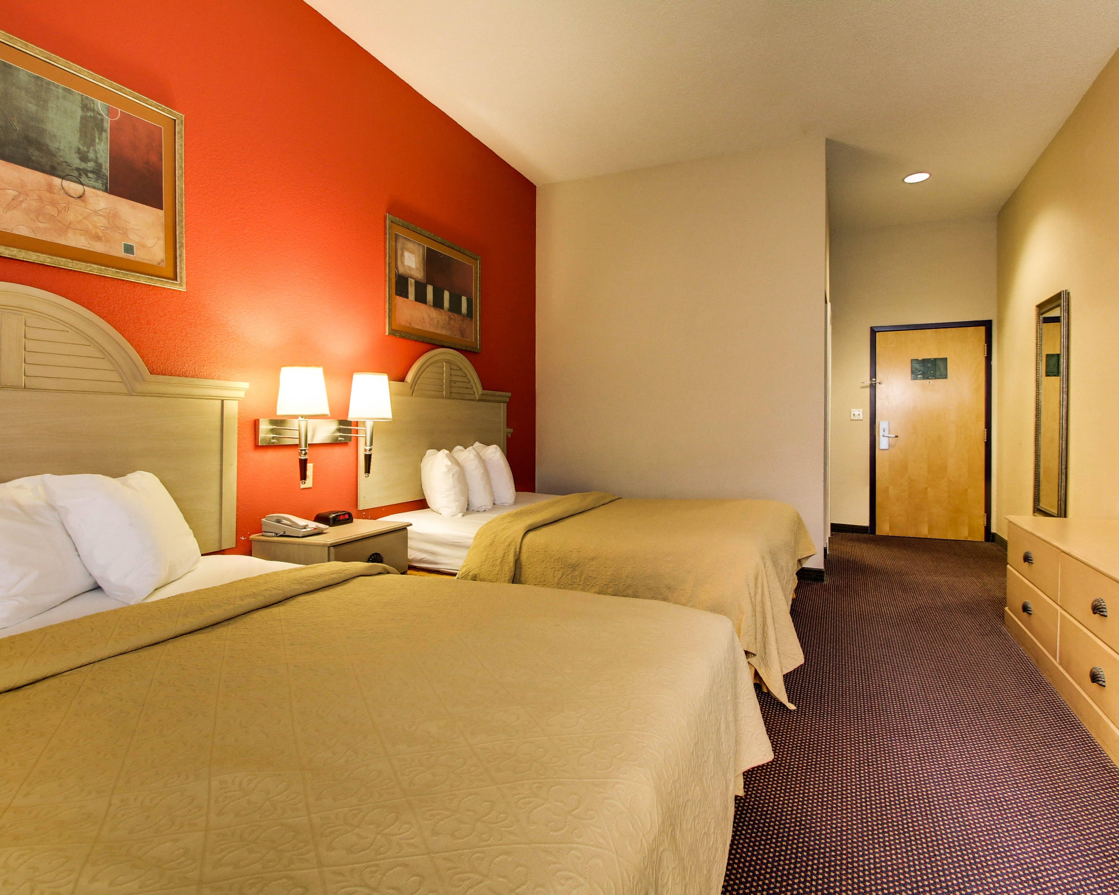 Quality Inn & Suites Hattiesburg North — 15