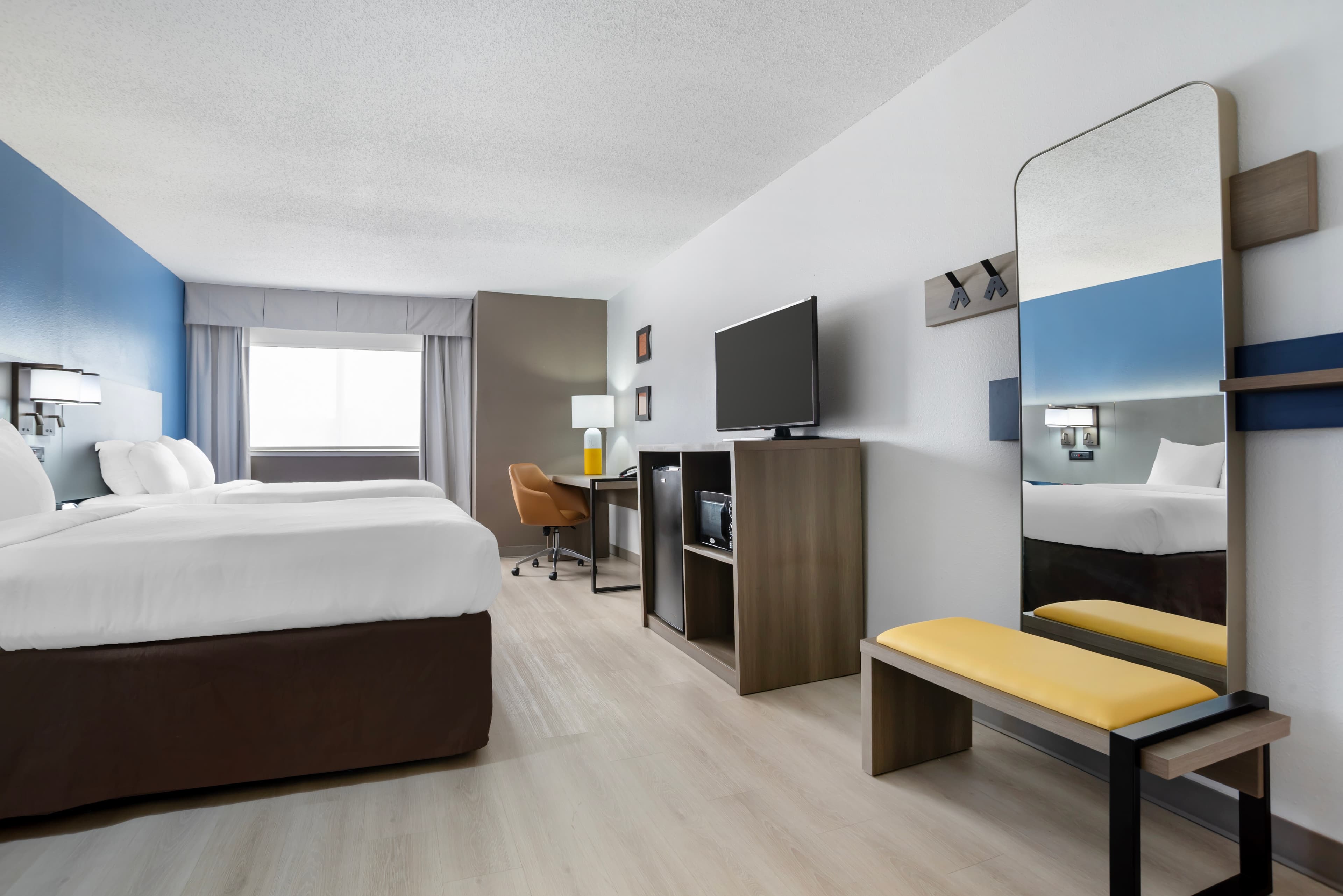 Comfort Inn & Suites Crystal Inn Sportsplex — 13
