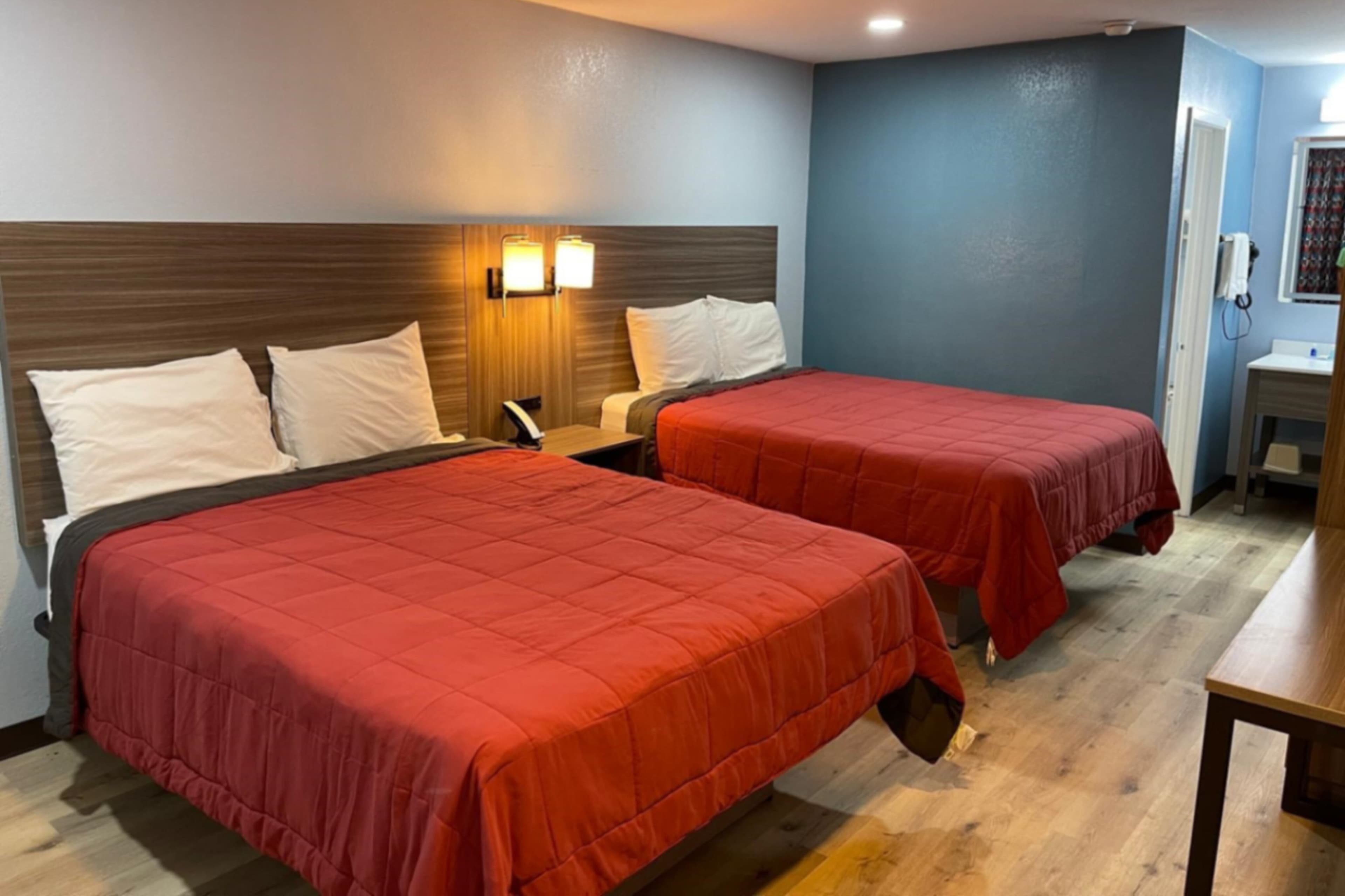 Rodeway Inn & Suites Brookhaven - Image 1