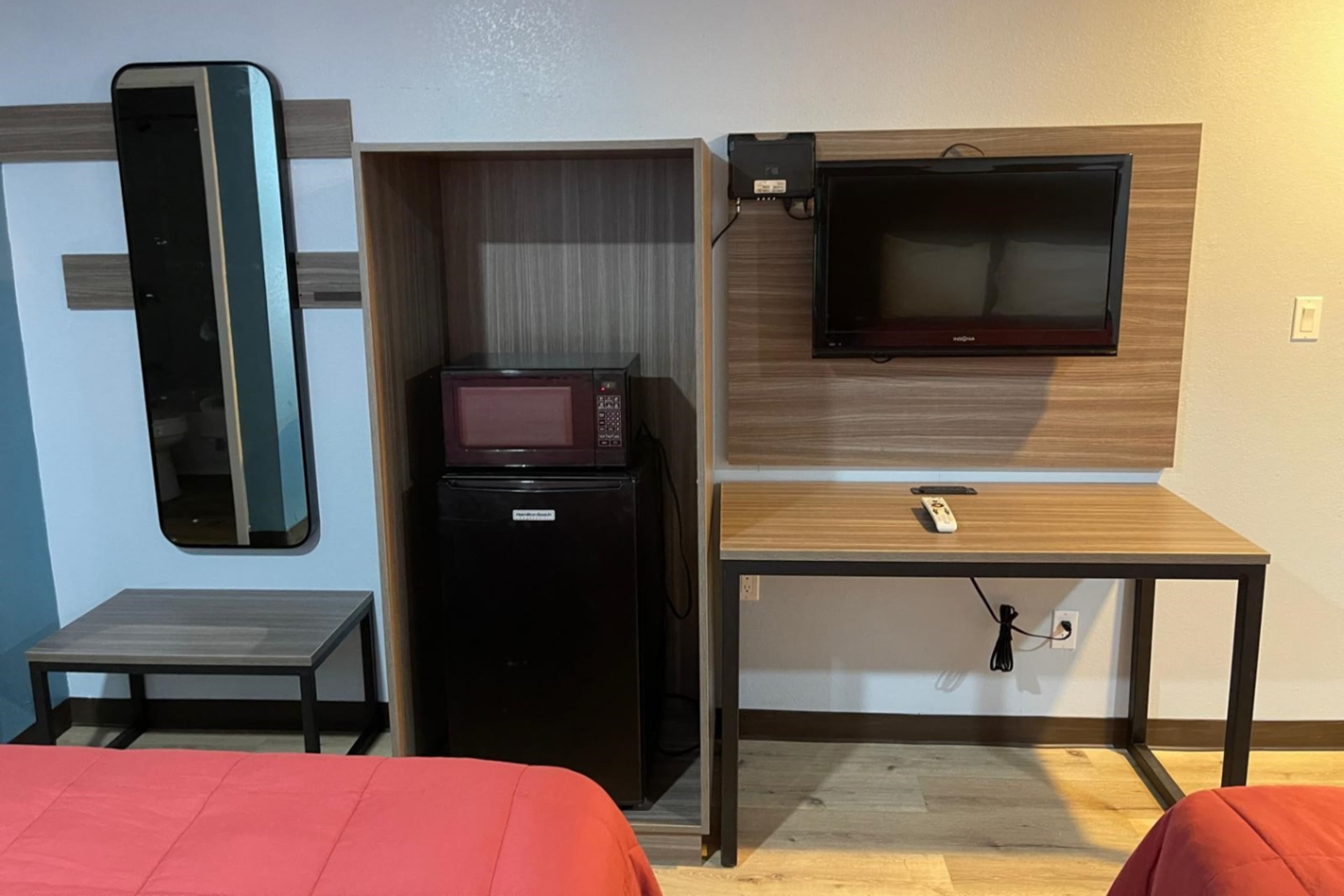 Rodeway Inn & Suites Brookhaven — 13