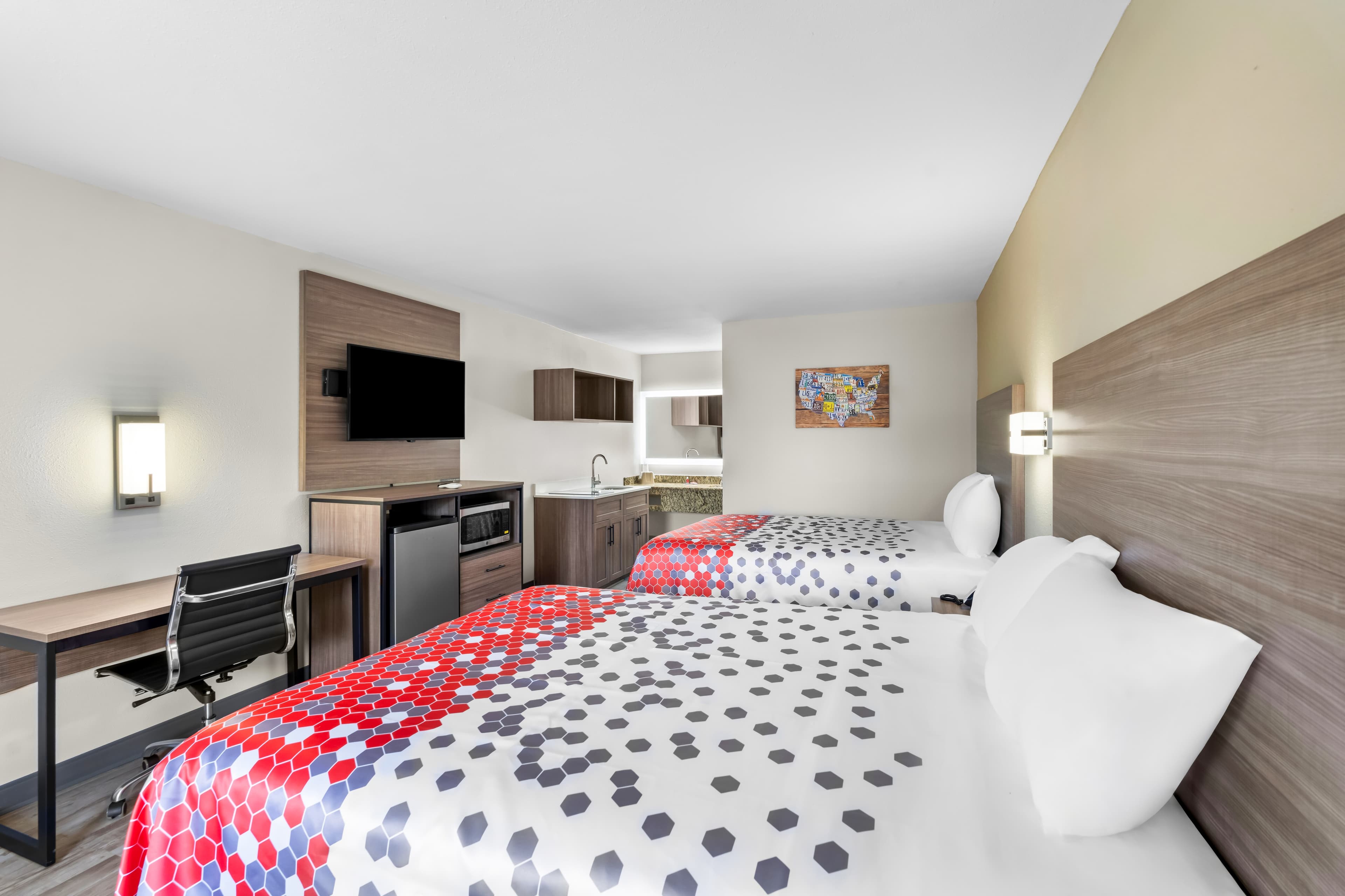 Econo Lodge Inn & Suites Ocean Springs - Biloxi — 6