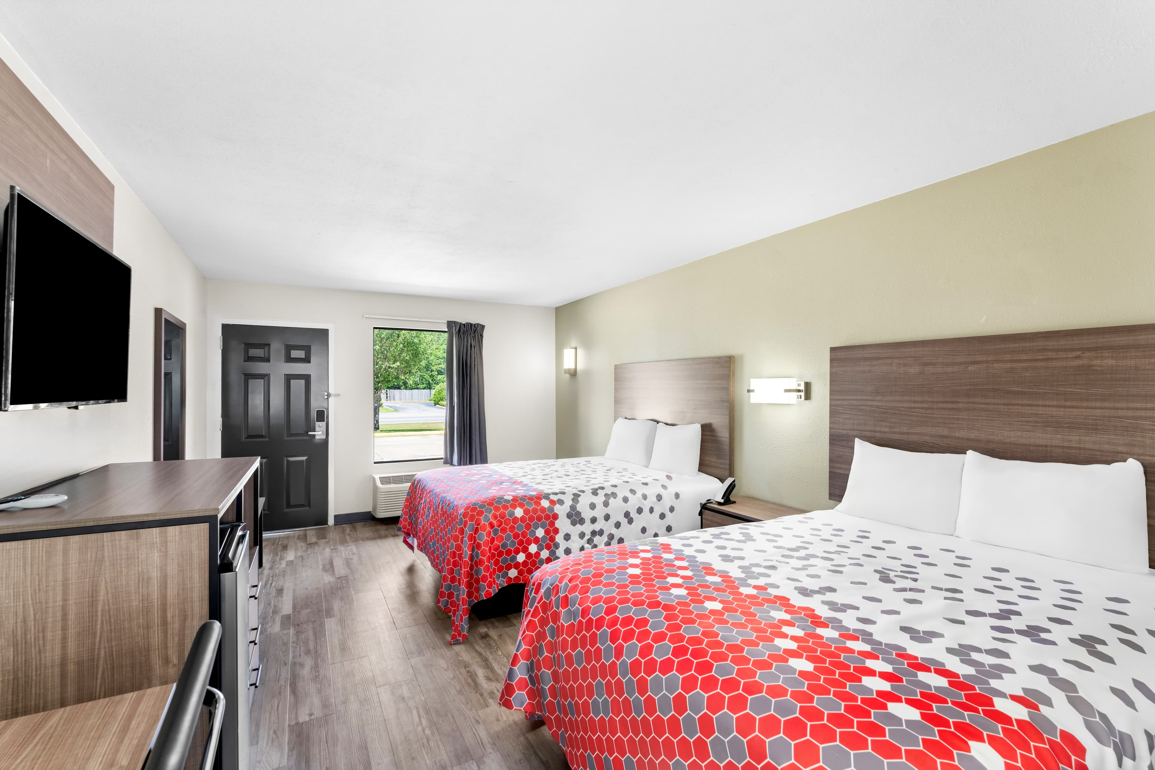 Econo Lodge Inn & Suites Ocean Springs - Biloxi — 28
