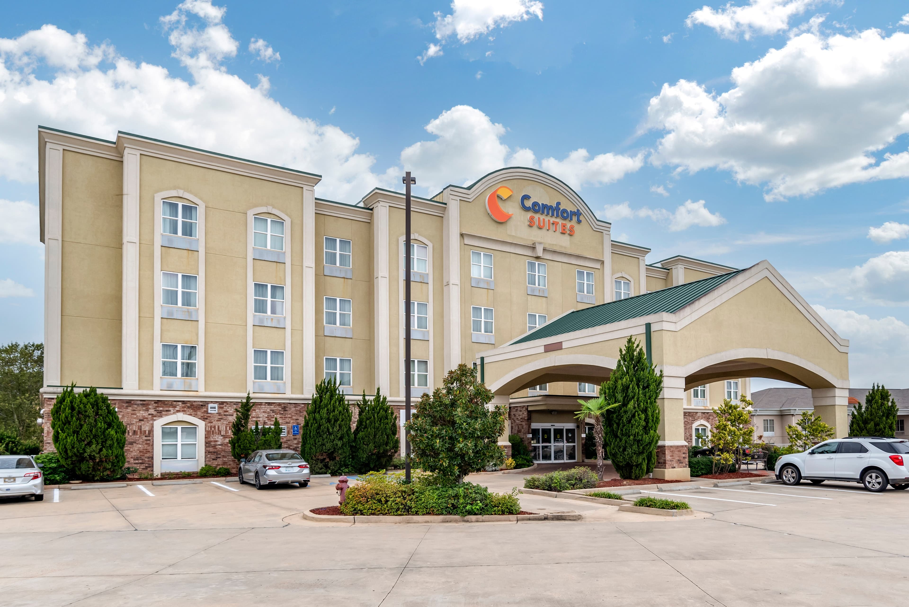 Comfort Suites Vicksburg - Image 1