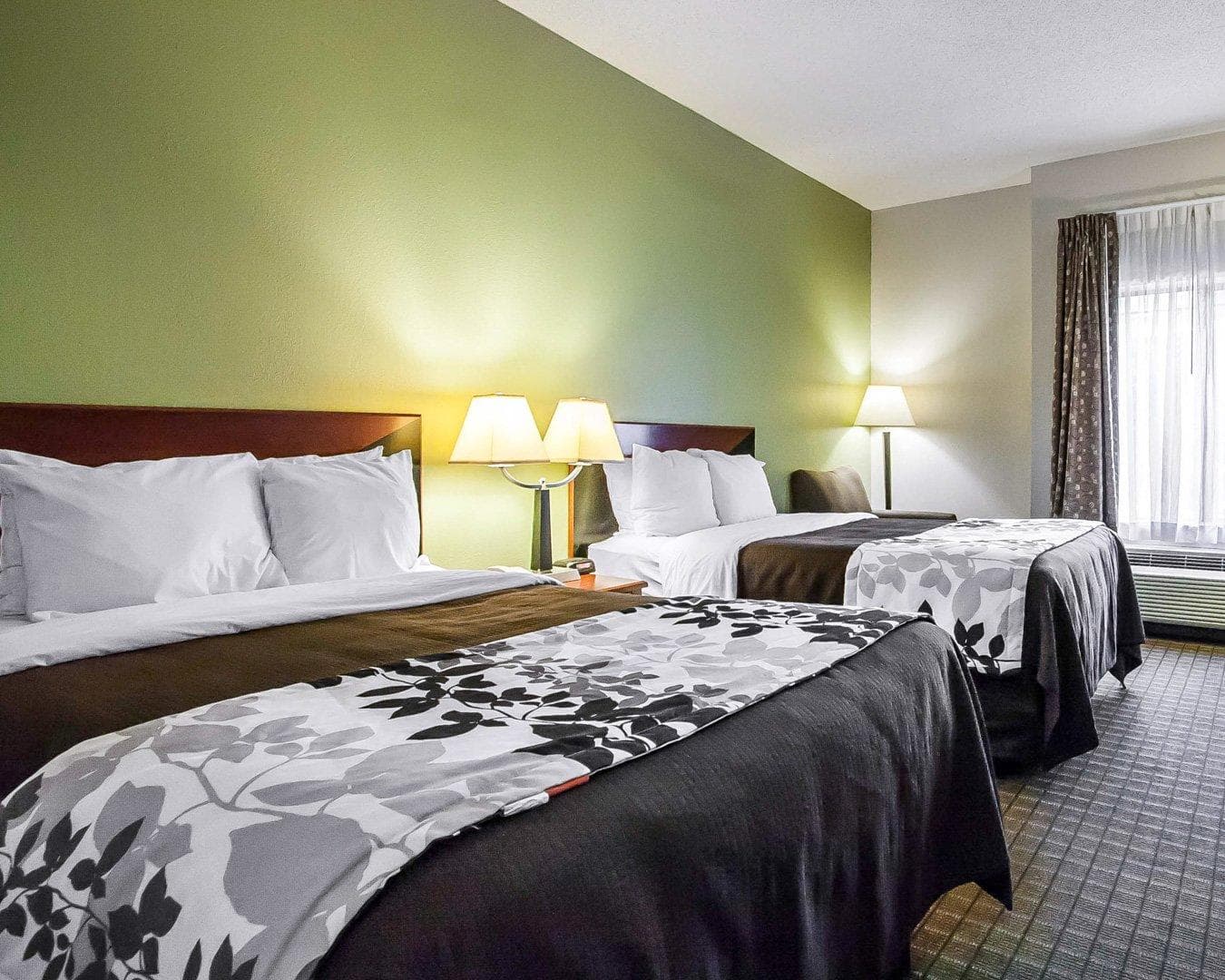 Sleep Inn & Suites Hattiesburg North — 8