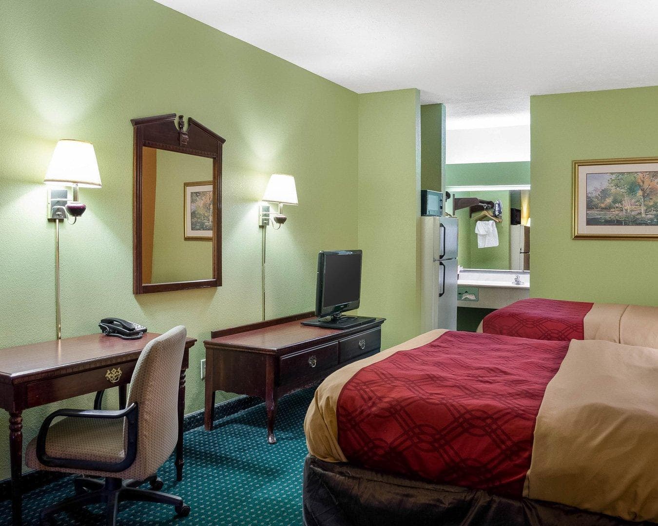 Econo Lodge Canton I-55 - Image 3