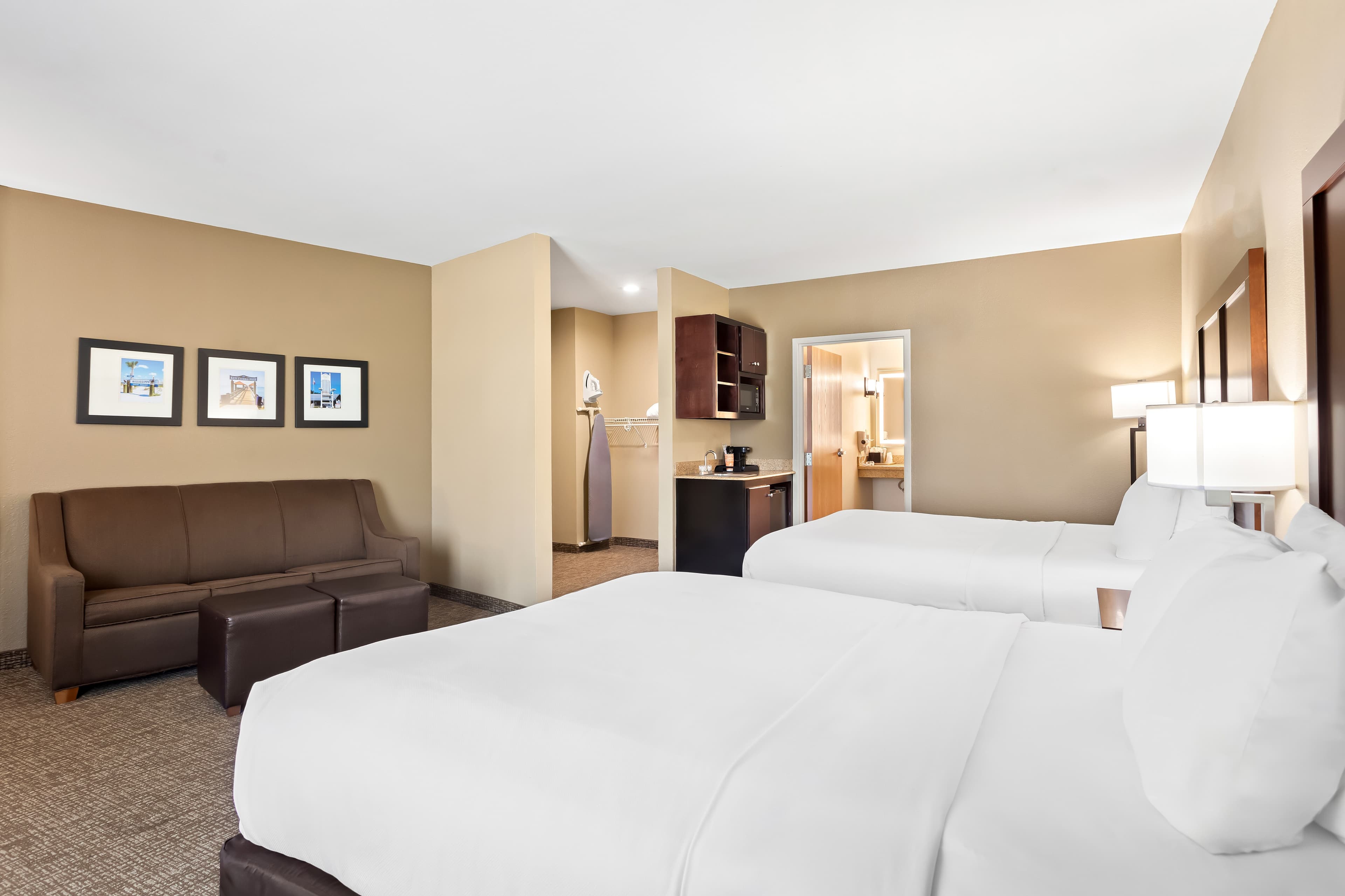 Comfort Suites Gulfport Central — 9