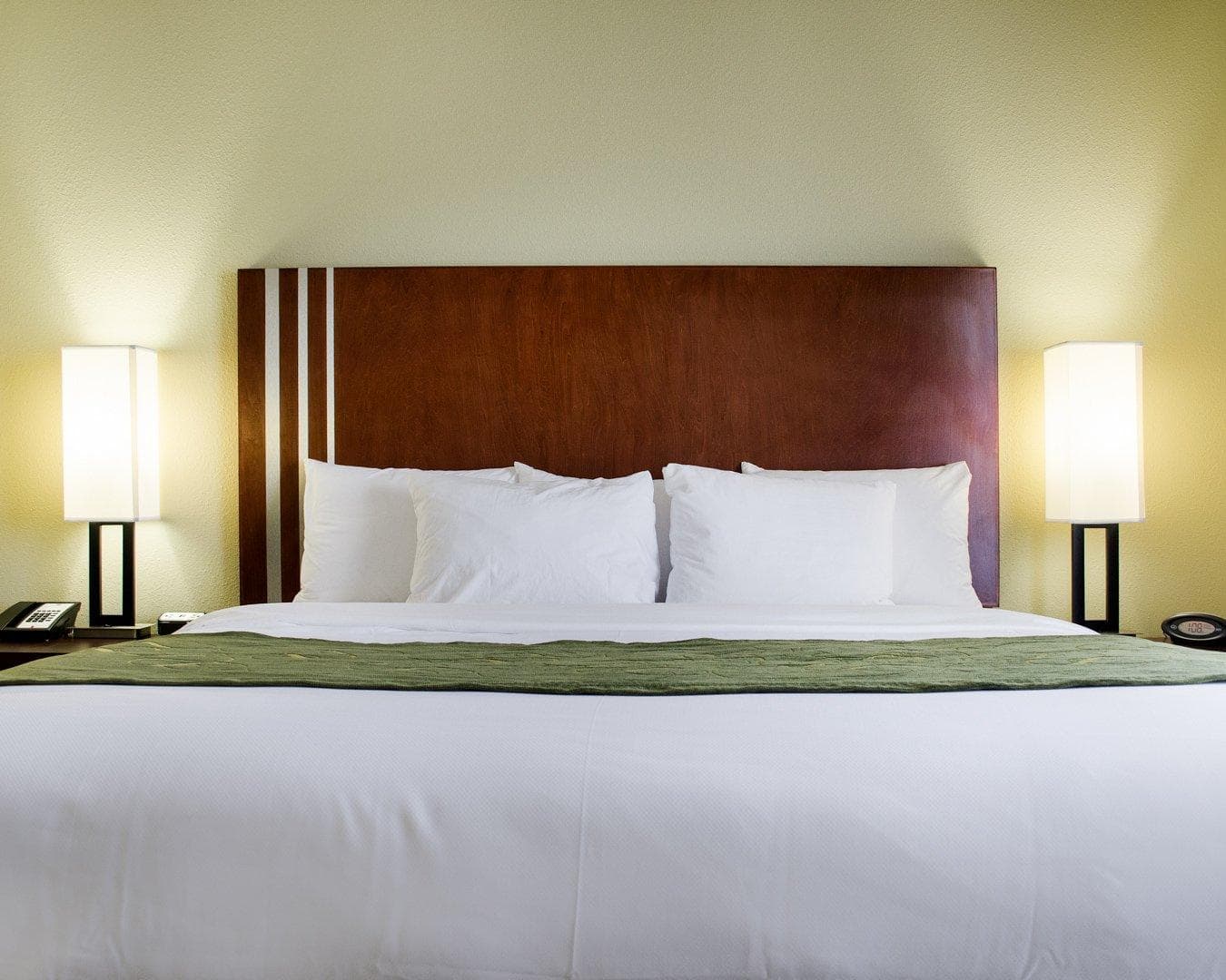 Comfort Suites Greenwood - Image 2