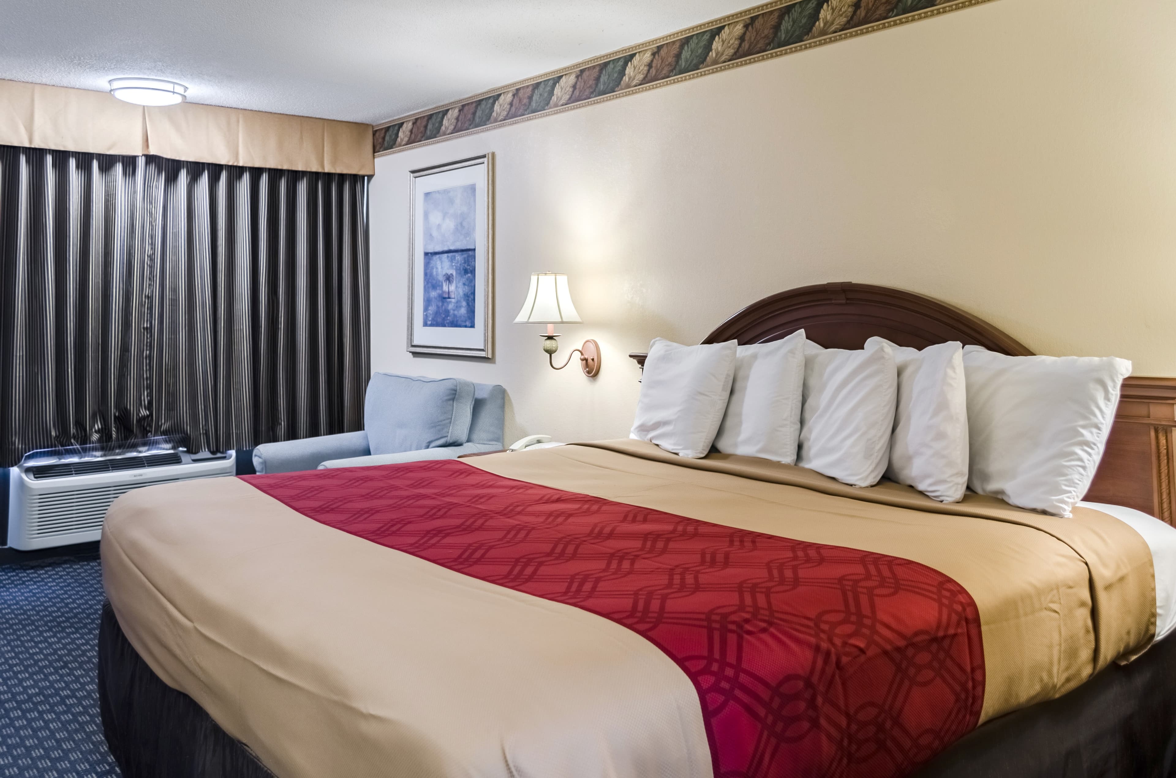 Rodeway Inn Vicksburg - Image 4