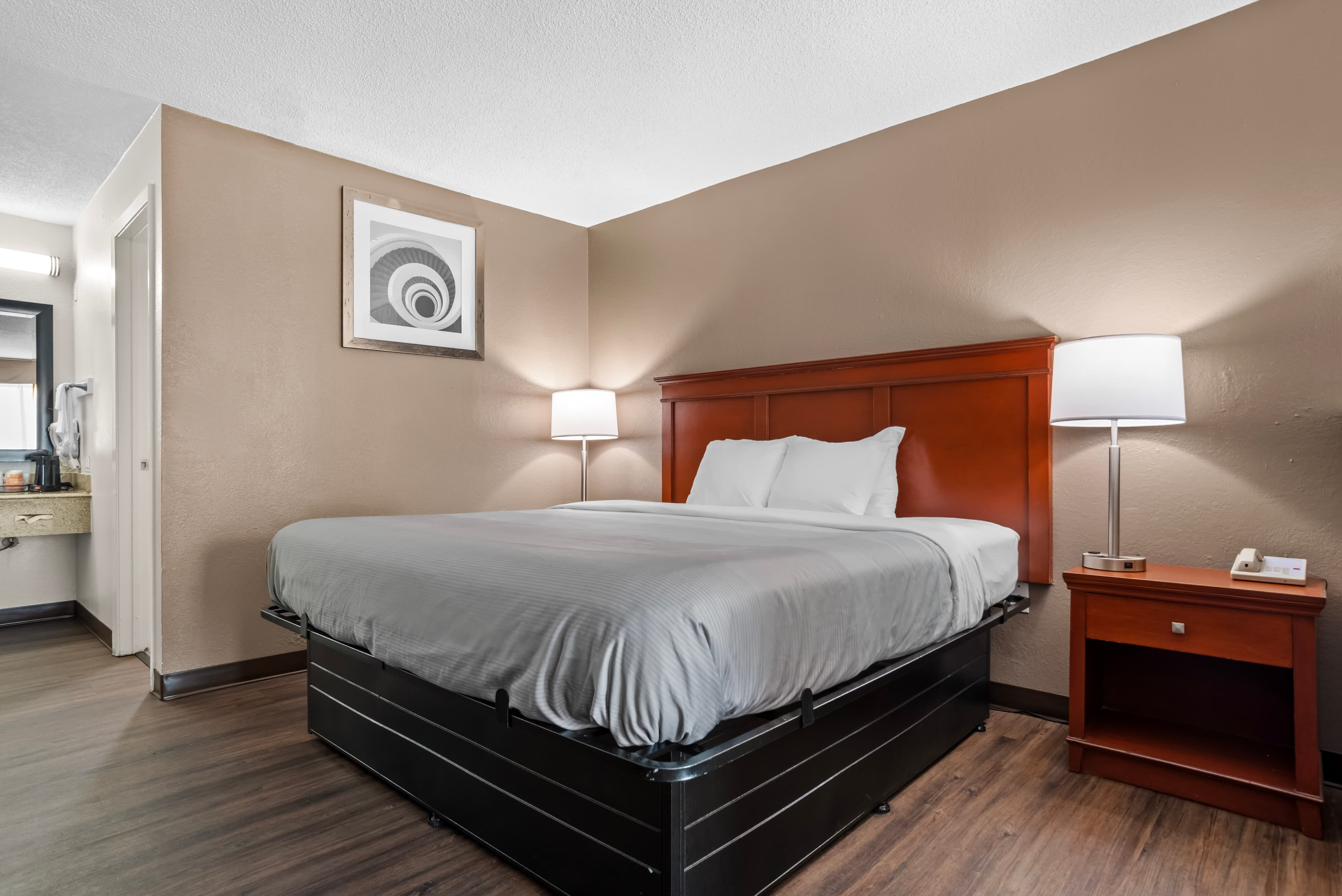 Quality Inn Louisville MS — 22