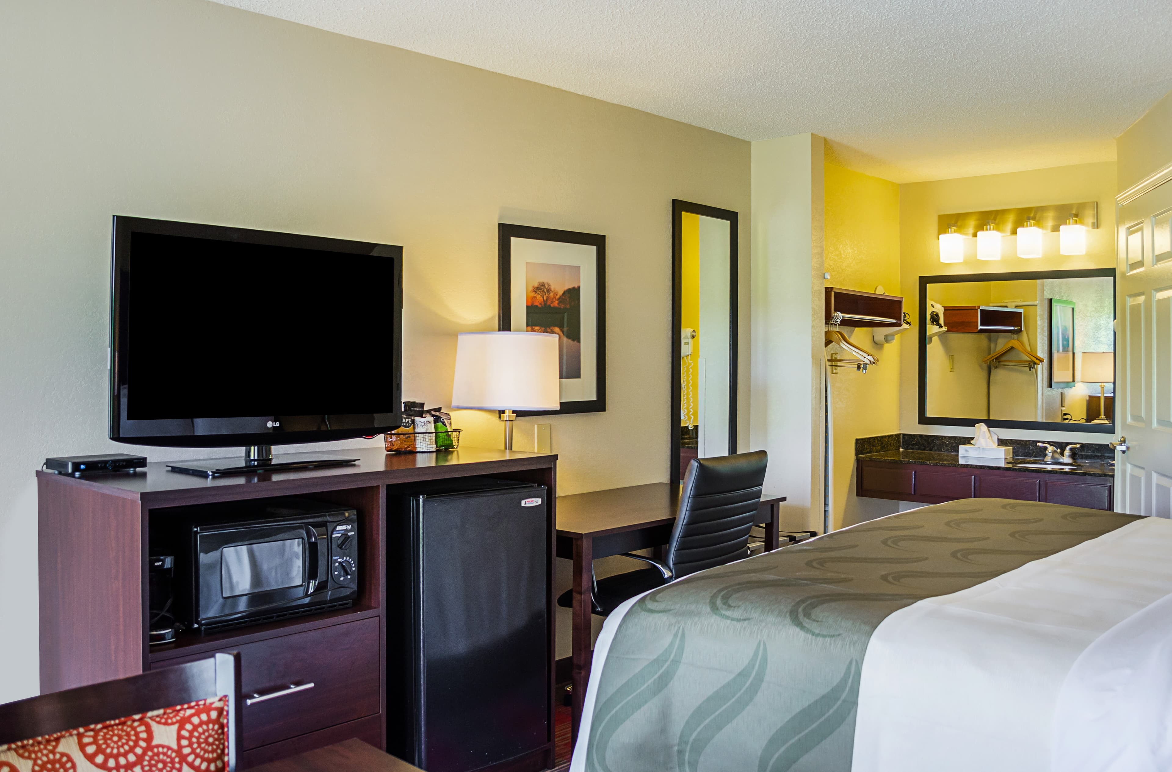 Quality Inn Vicksburg — 7