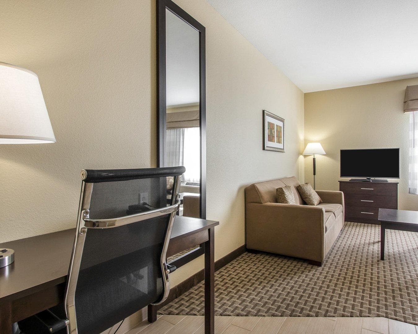 MainStay Suites Meridian - Bonita Lakes — 7