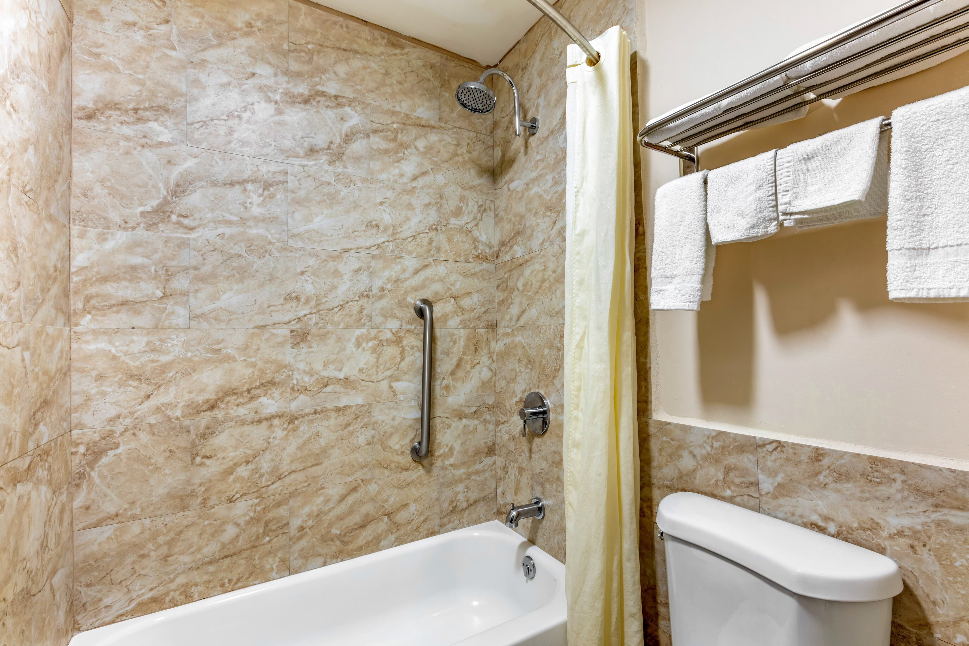Econo Lodge Kosciusko — 26